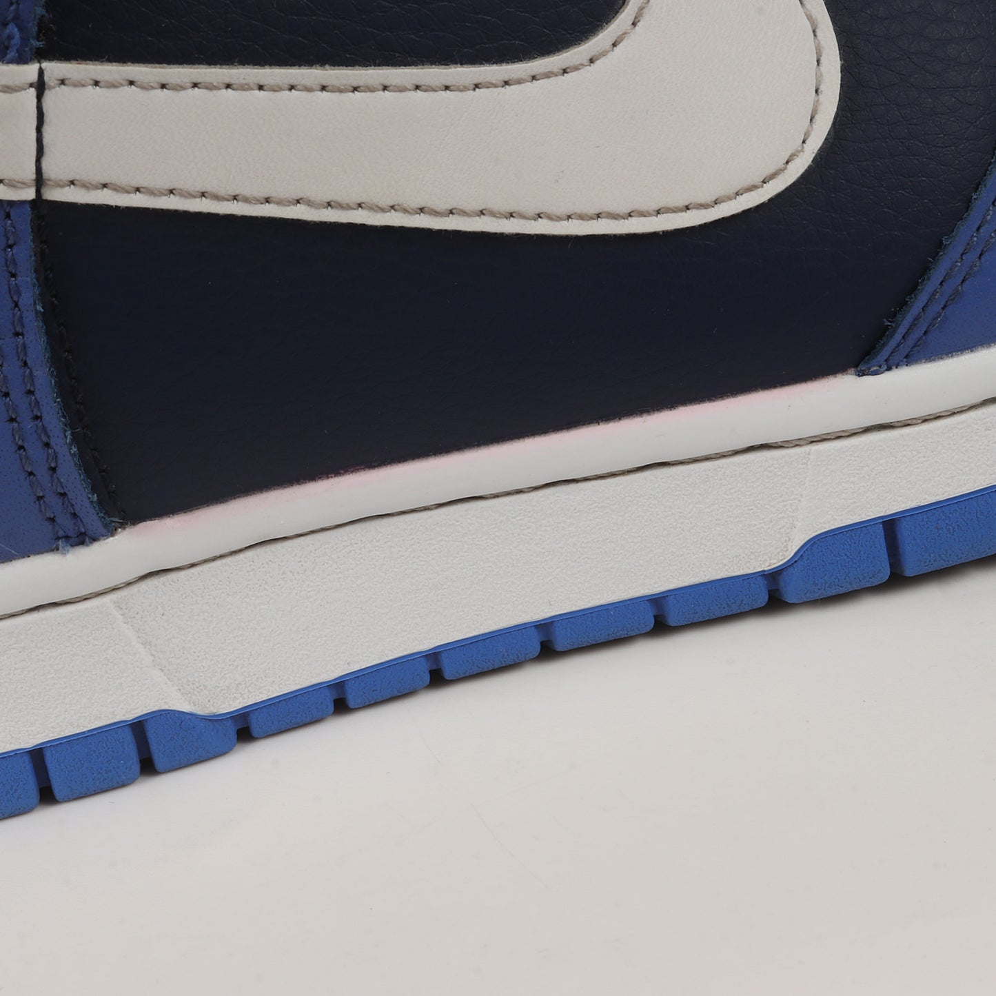 DUNK HI RETRO (DJ6189-400)