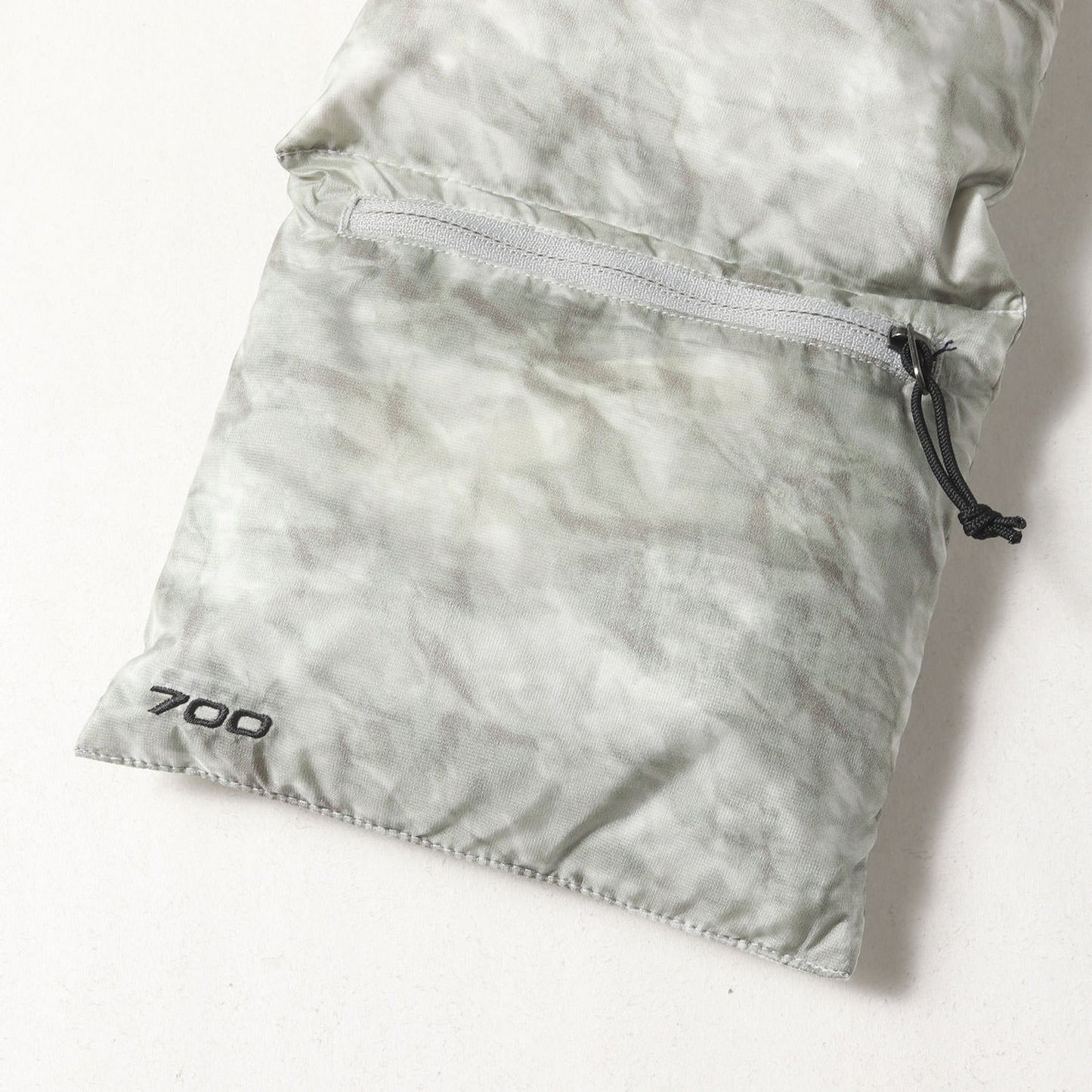 19AW ×THE NORTH FACE ペーパープリント柄 ダウンスカーフ / マフラー(Paper Print 700-Fill Down Scarf)
