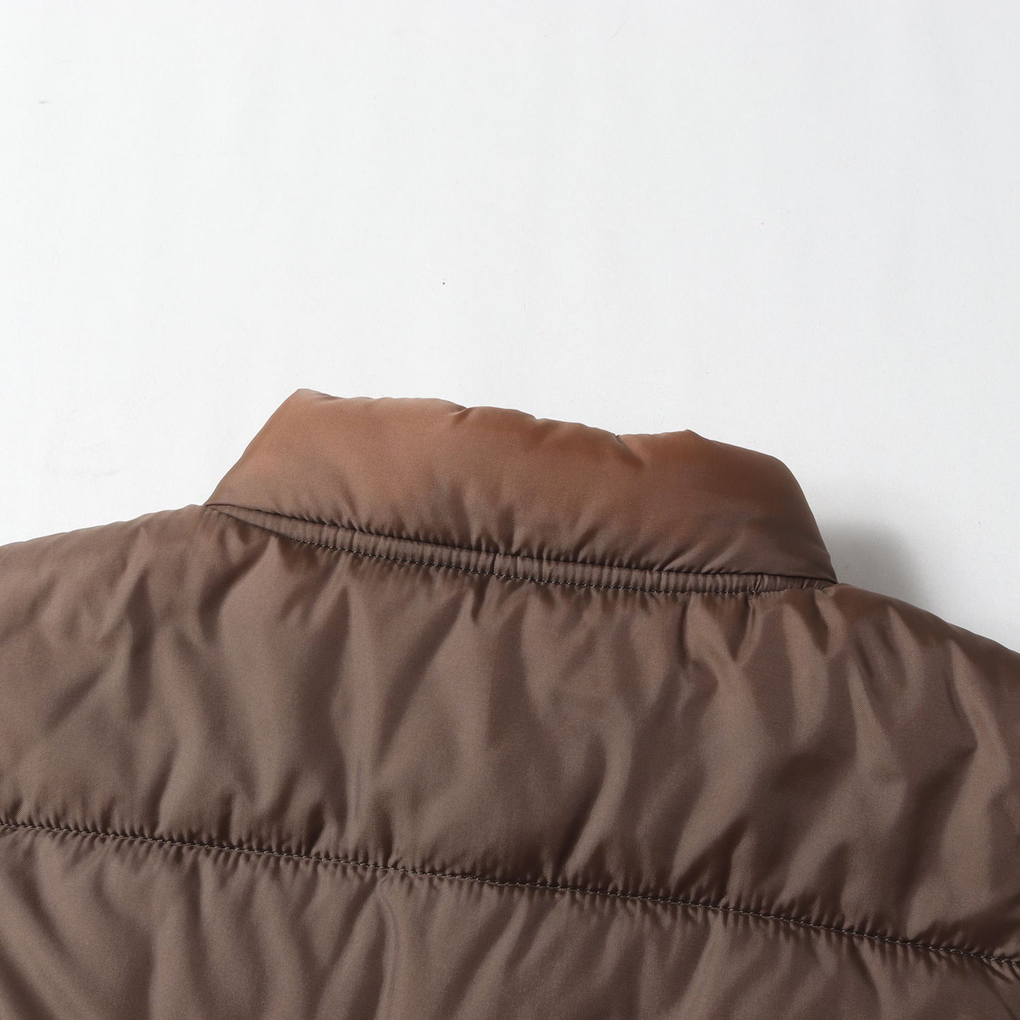 ワッペン付き 中綿 ナイロンベスト(T-NRA VEST)