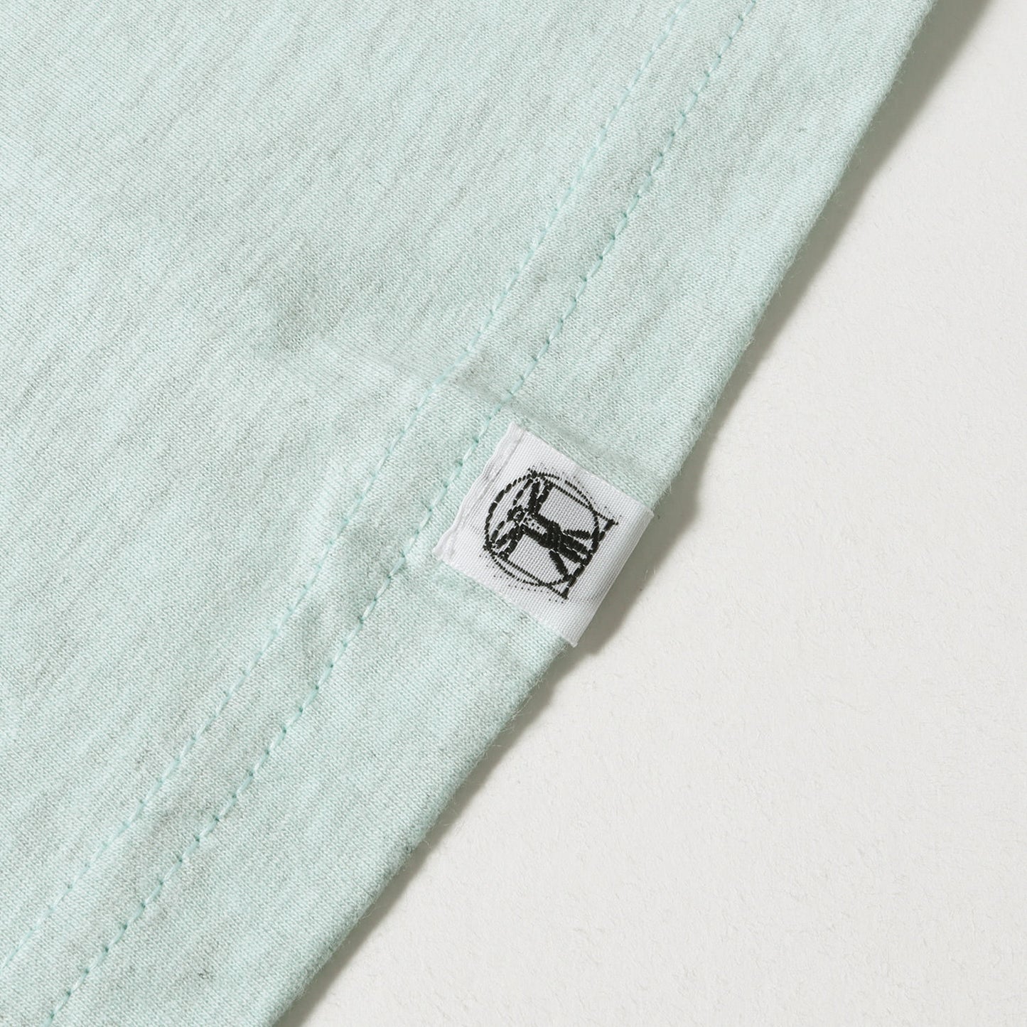 ×Hombre Nino グラフィックプリント Tシャツ