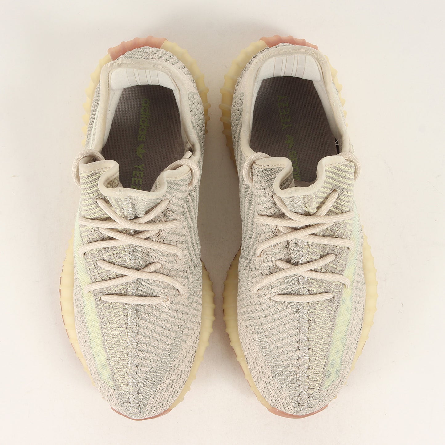 19AW YEEZY BOOST 350 V2 CITRIN NON-REFLECTIVE (FW3042)