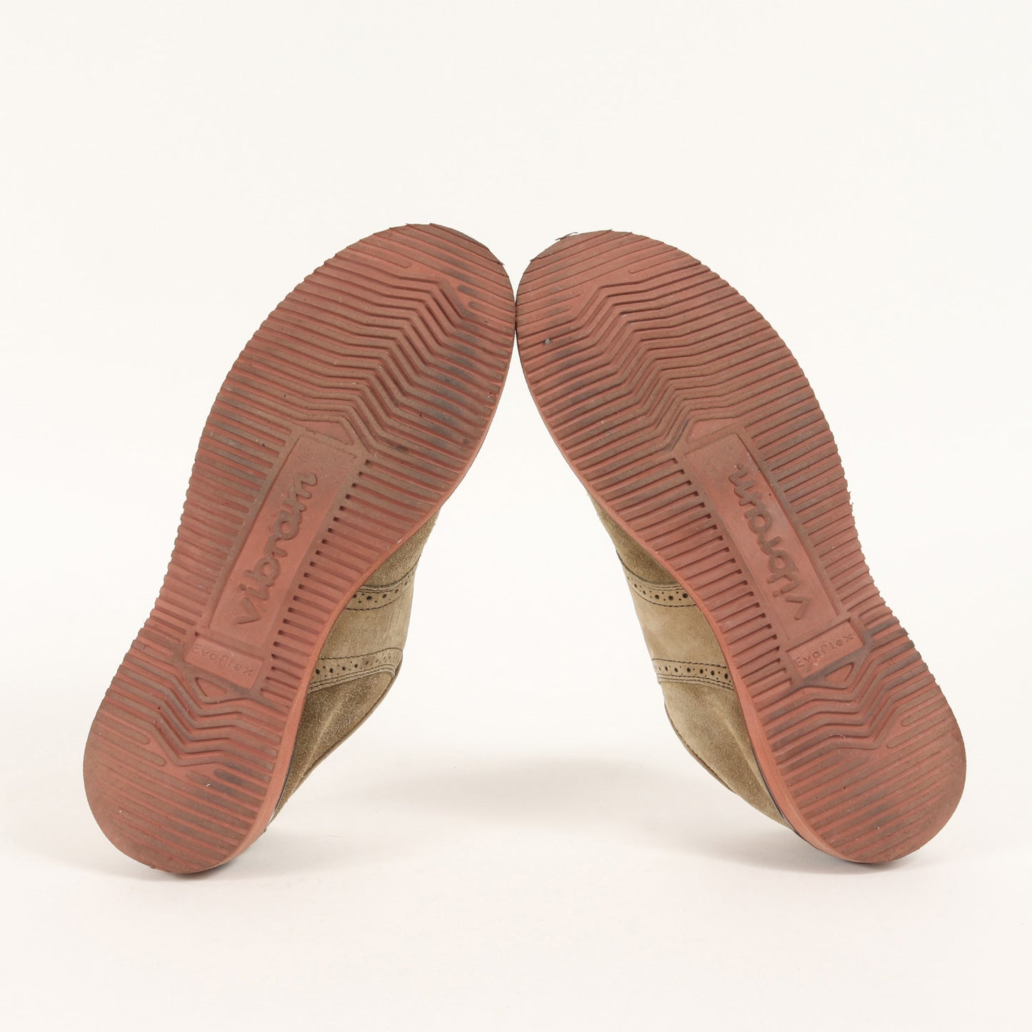 PATRICIAN SUEDE-FOLK