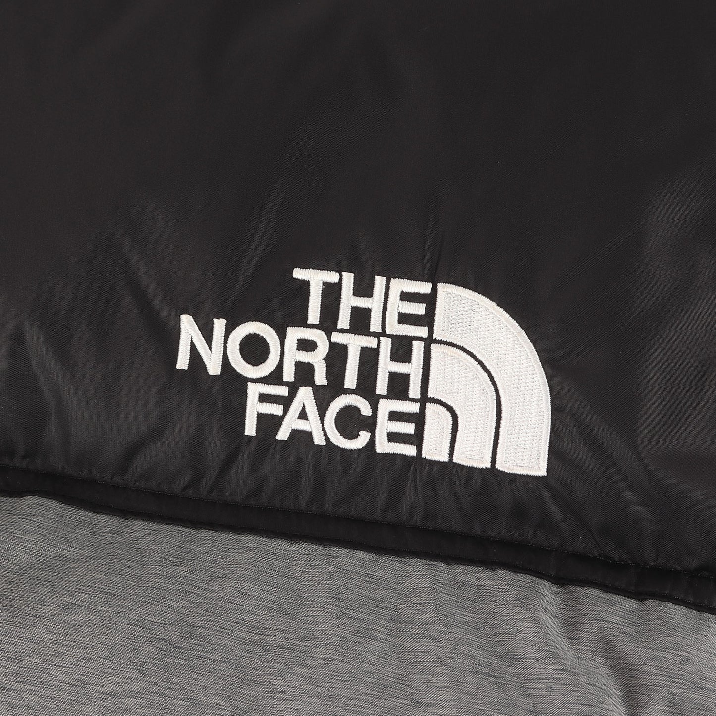 US企画 ヌプシ ダウンベスト(NUPTSE VEST)