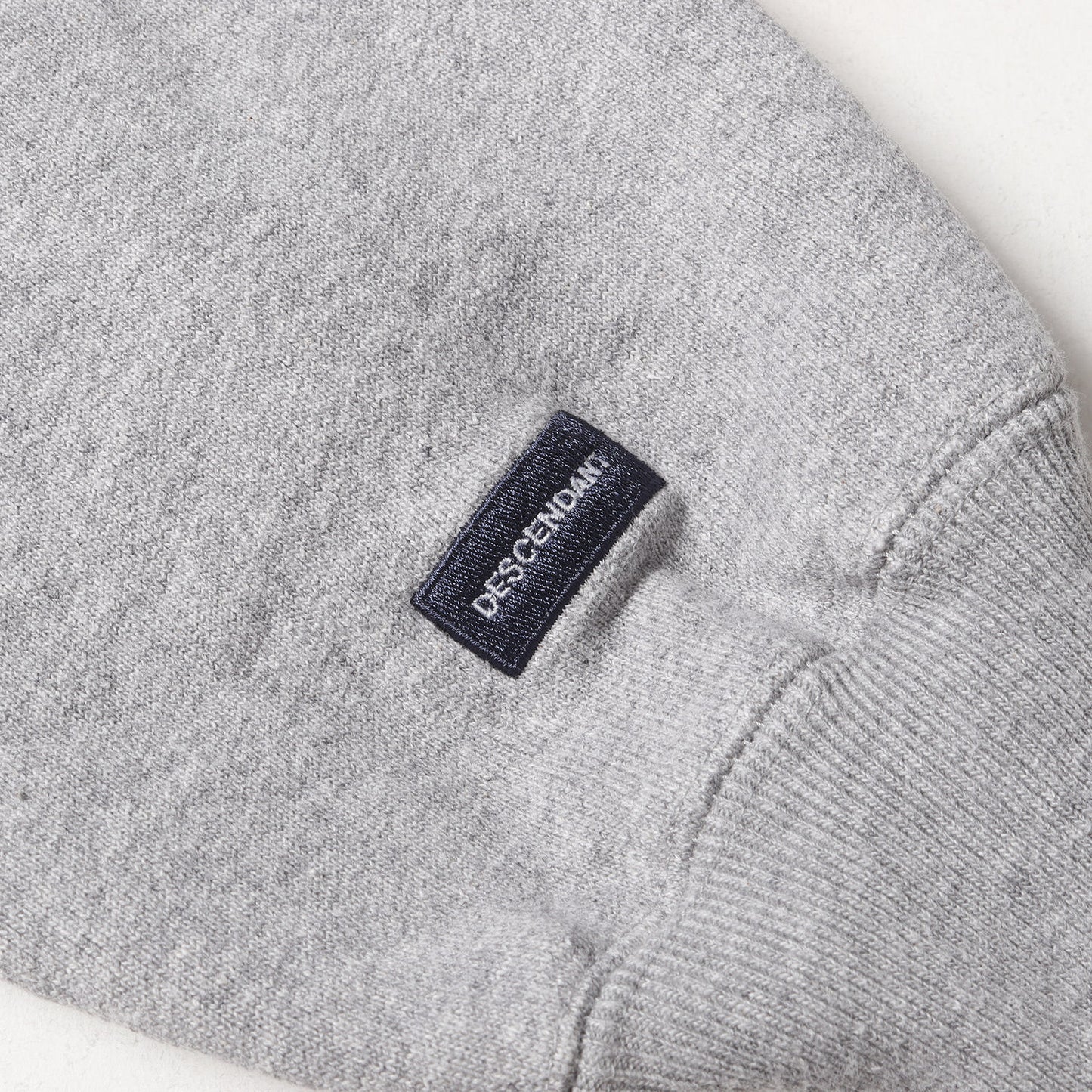 オーバルロゴ刺繍 クルーネック スウェット(OVAL CREW NECK SWEATSHIRT)