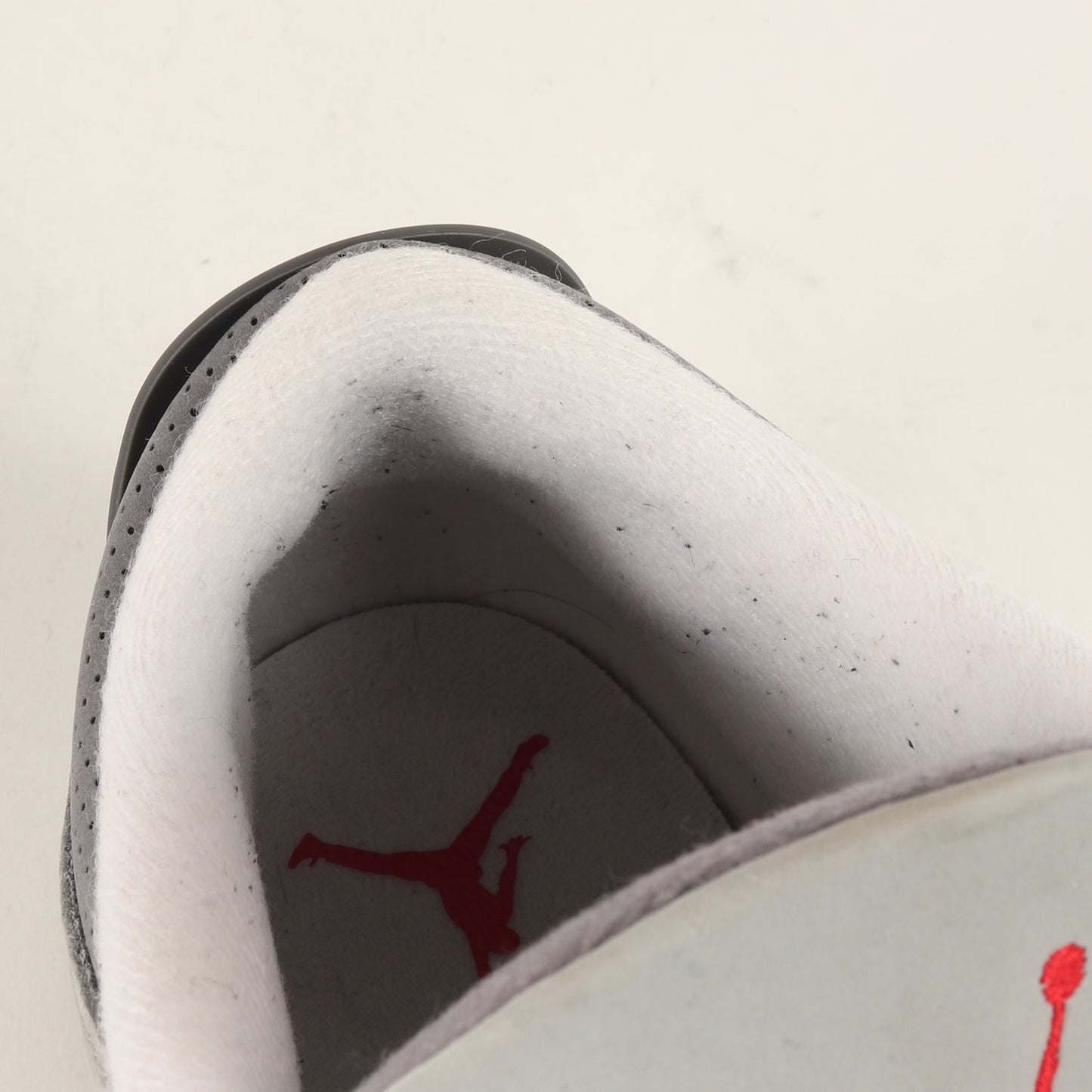 AIR JORDAN 3 RETRO COOL GRAY (CT8532-012 / 2020年製)