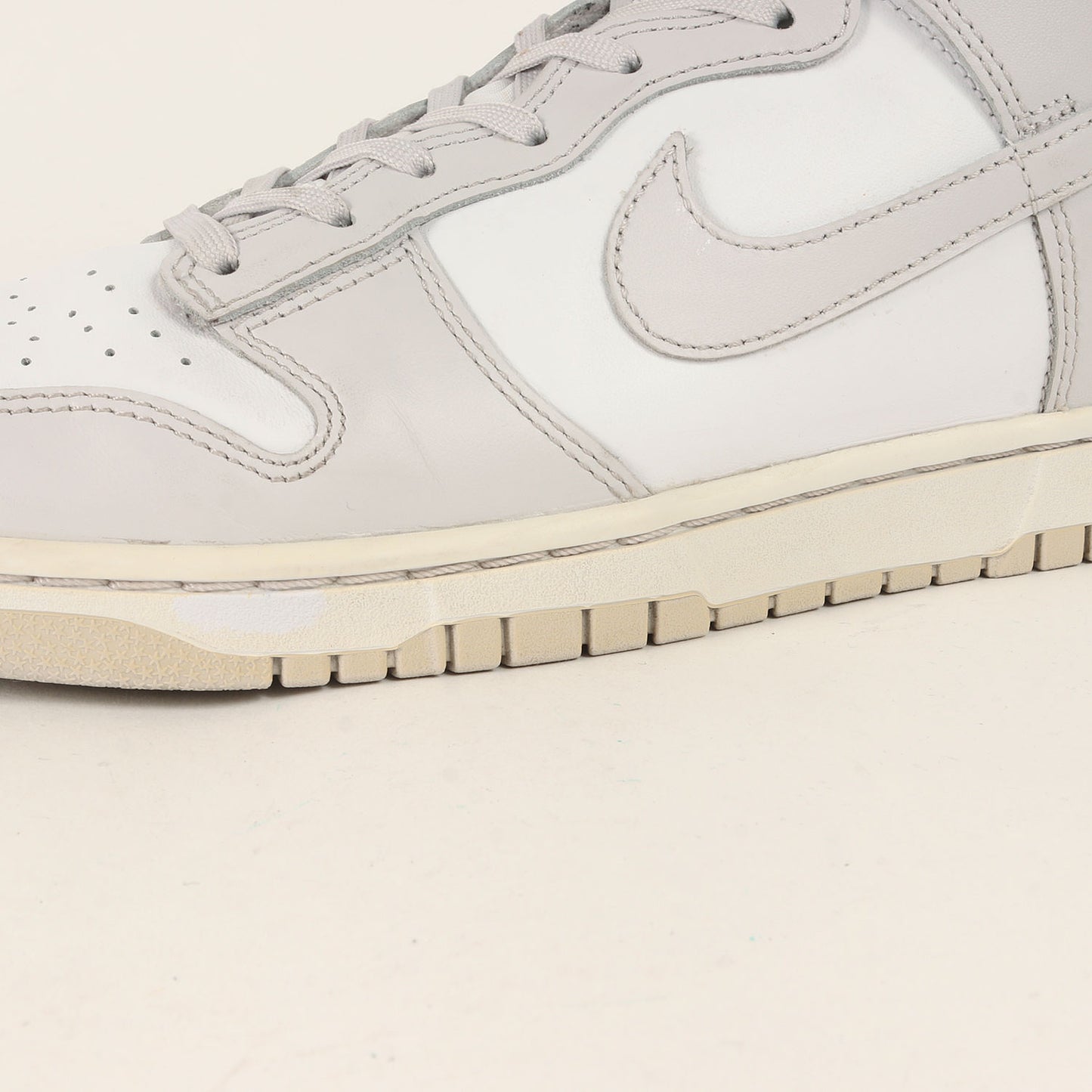 DUNK HI RETRO VAST GREY (DD1399-100)