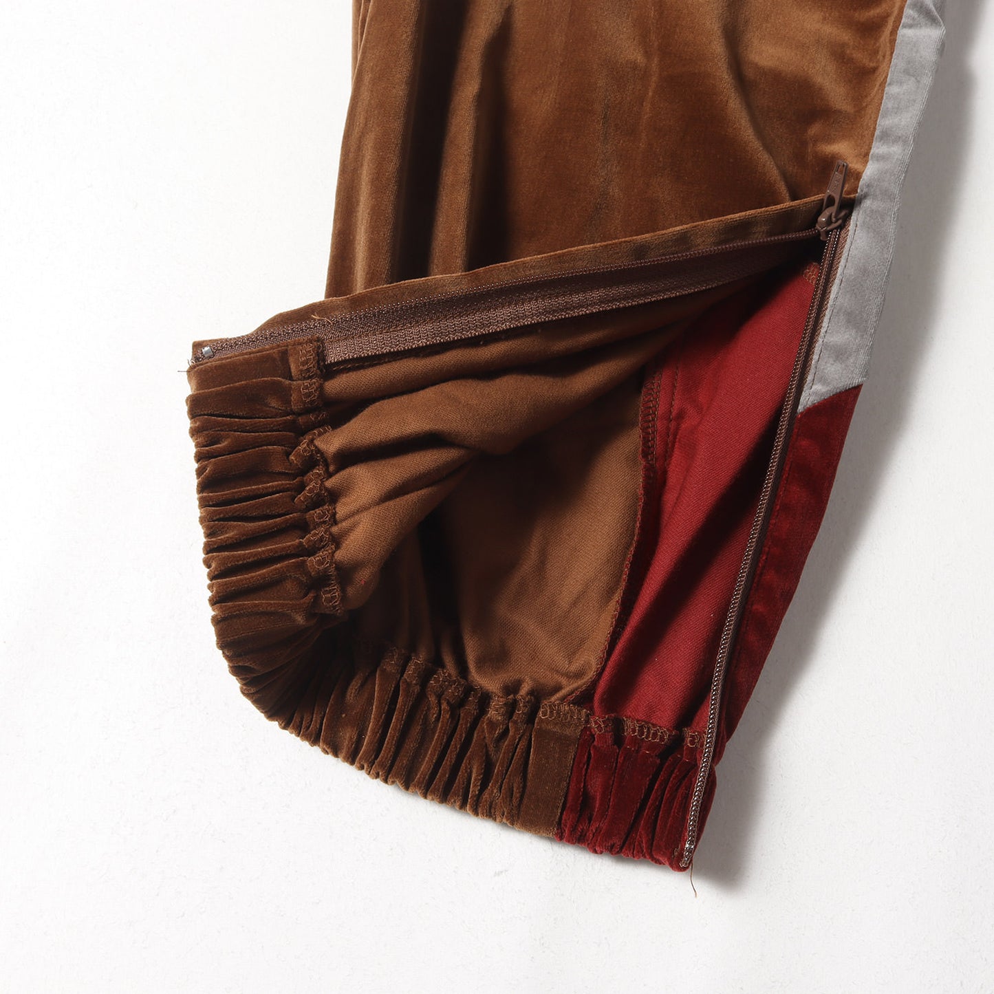 23AW ベルベット トラックパンツ(VELVETEEN TRACK PANTS)