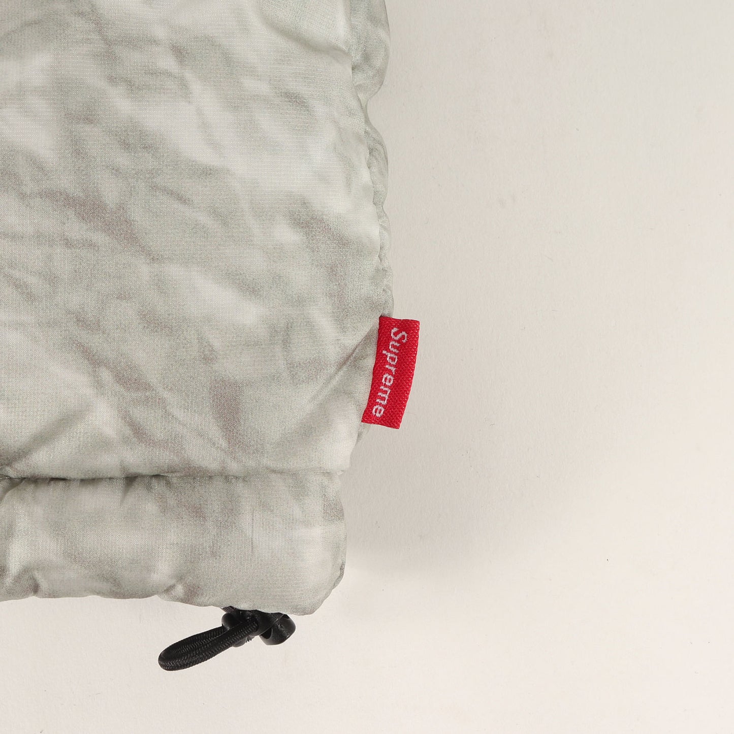×THE NORTH FACE ペーパープリント ヌプシ ダウンジャケット(Paper Print Nuptse Jacket)