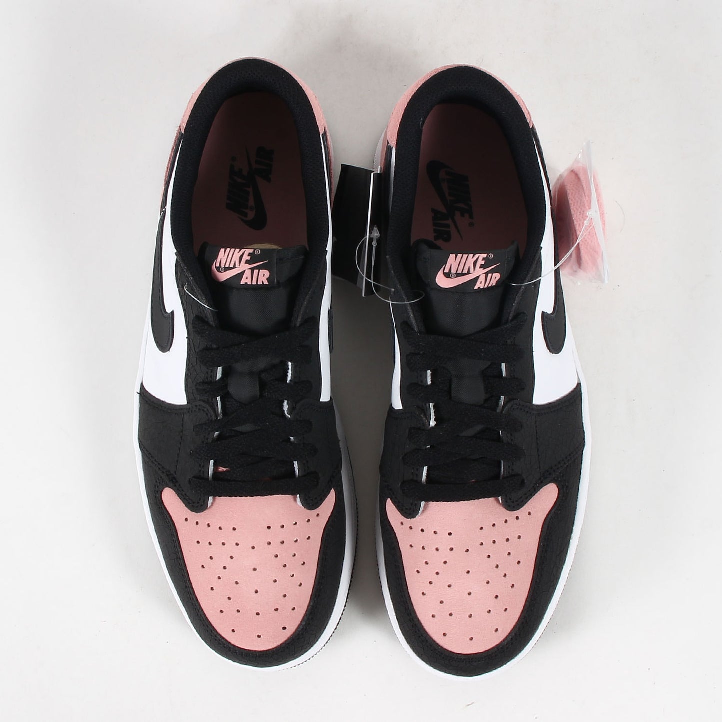 AIR JORDAN 1 LOW OG BLEACHED CORAL (CZ0790-061)