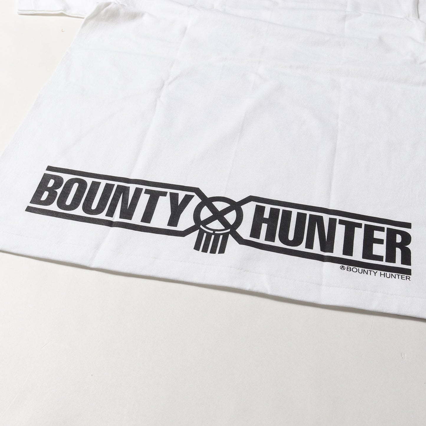 ×BOUNTY HUNTER マッドシャーク Tシャツ(MAD SHARK TEE)