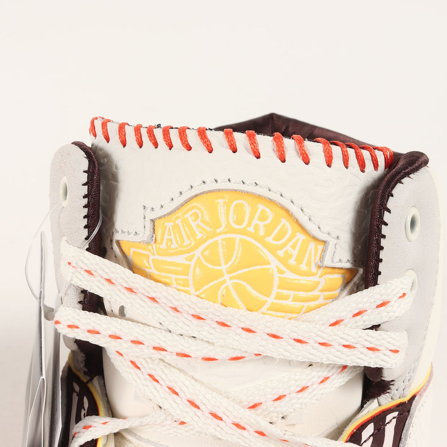 22SS ×MAISON CHATEAU ROUGE AIR JORDAN 2 RETRO SP (DO5254-180)