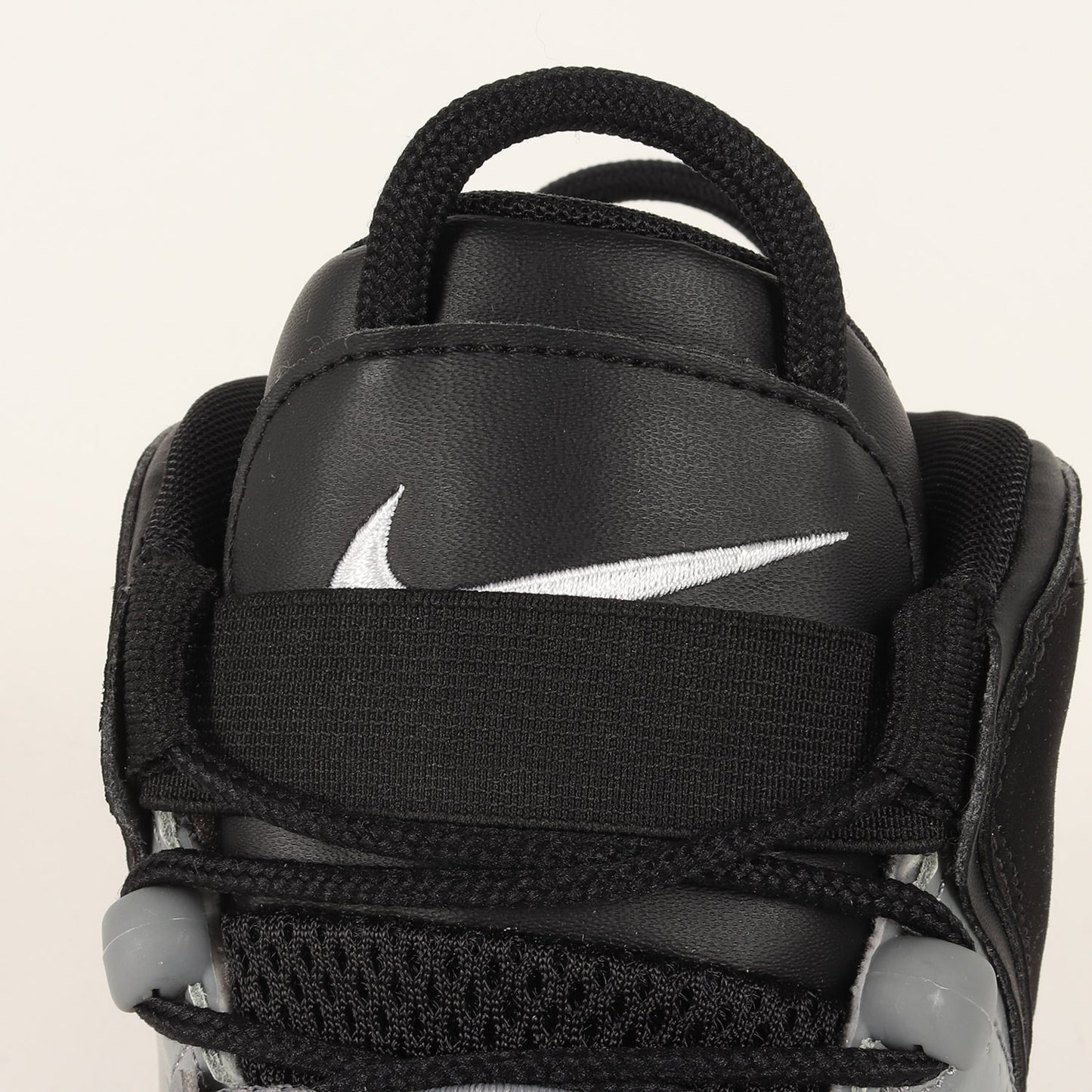 AIR MORE UPTEMPO 96 Tri-Color (921948-002)