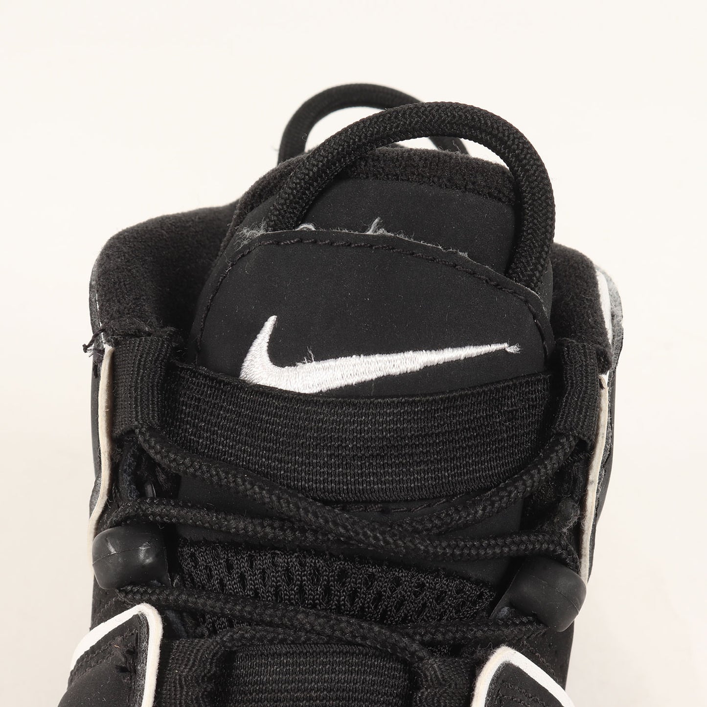 AIR MORE UPTEMPO (415082-002)