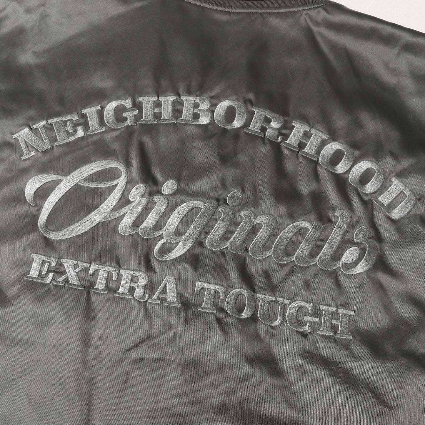 22SS ロゴ刺繍 ナイロンサテン スタジャン(B.B. / N-JK)