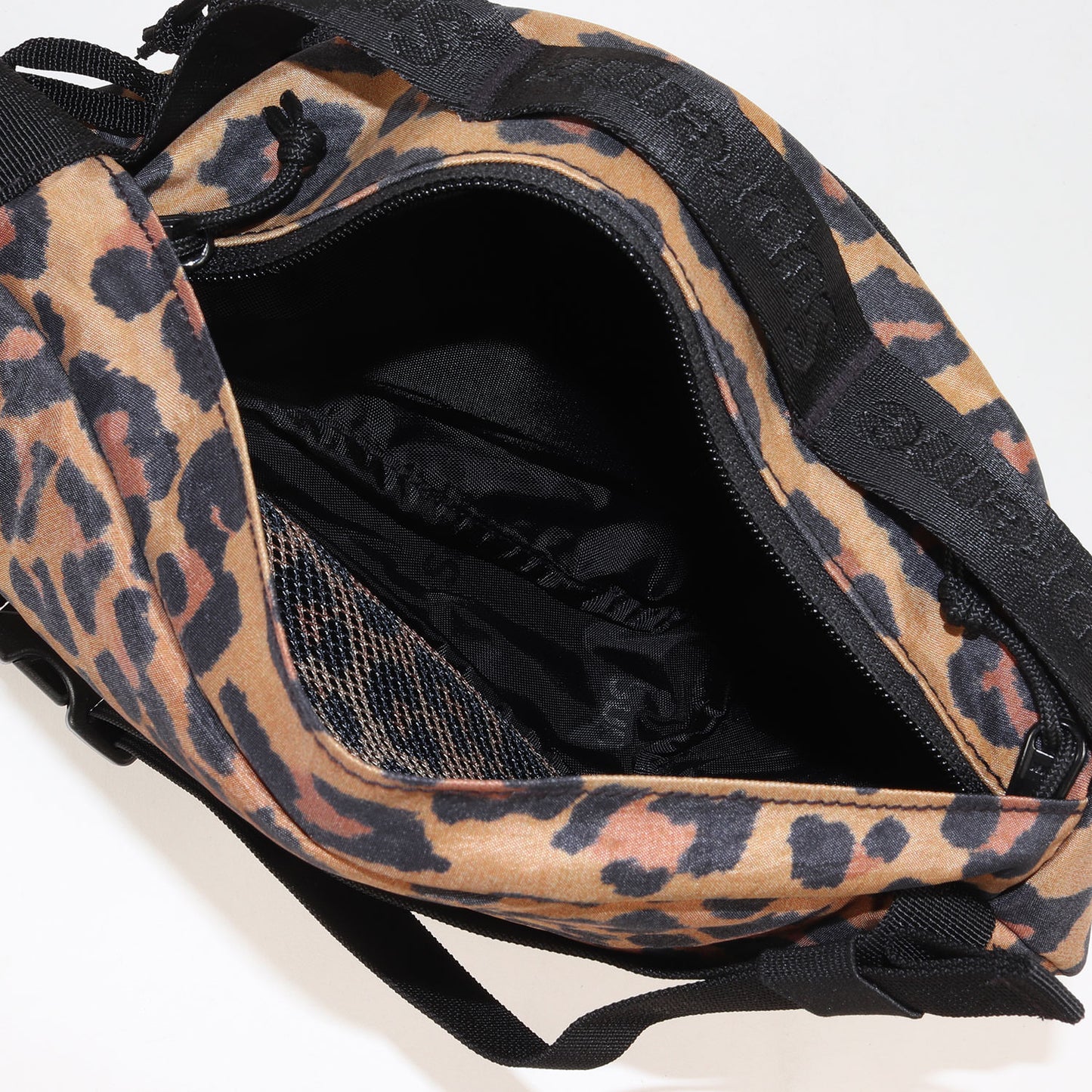 20AW ジャガードロゴ スリングバッグ(Sling Bag)