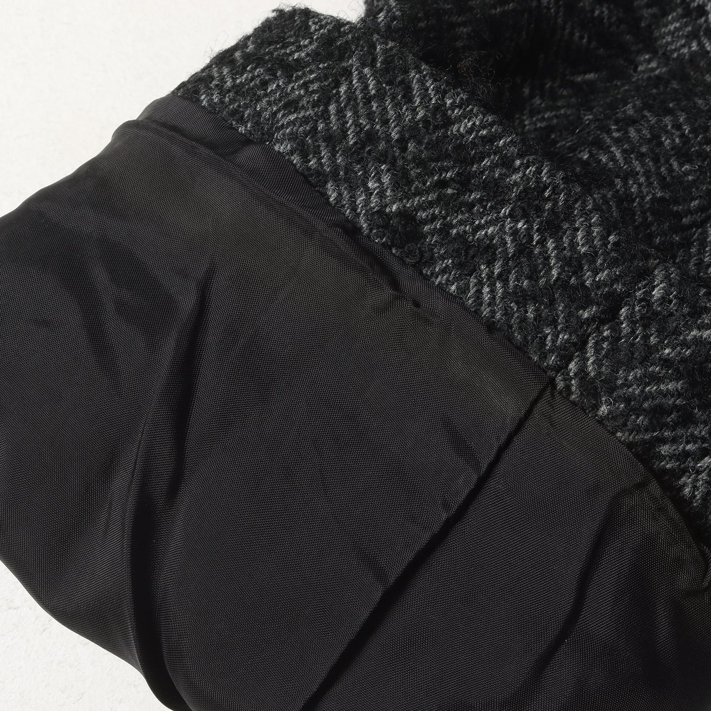 ウール ミックス ヘリンボーン チェスターコート / ジャケット(LIOYD WOOL JACKET)