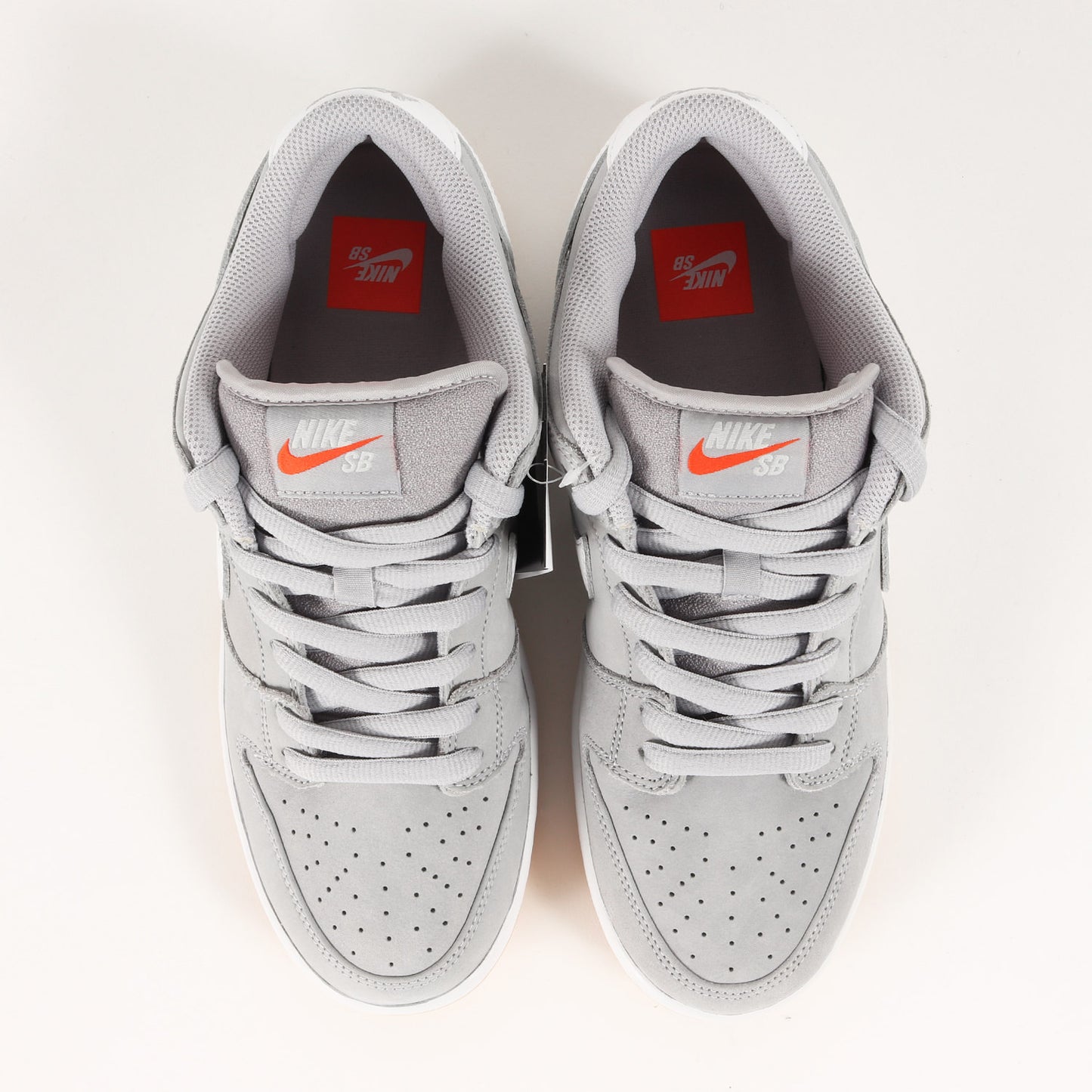 SB DUNK LOW PRO ISO GREY GUM (DV5464-001)