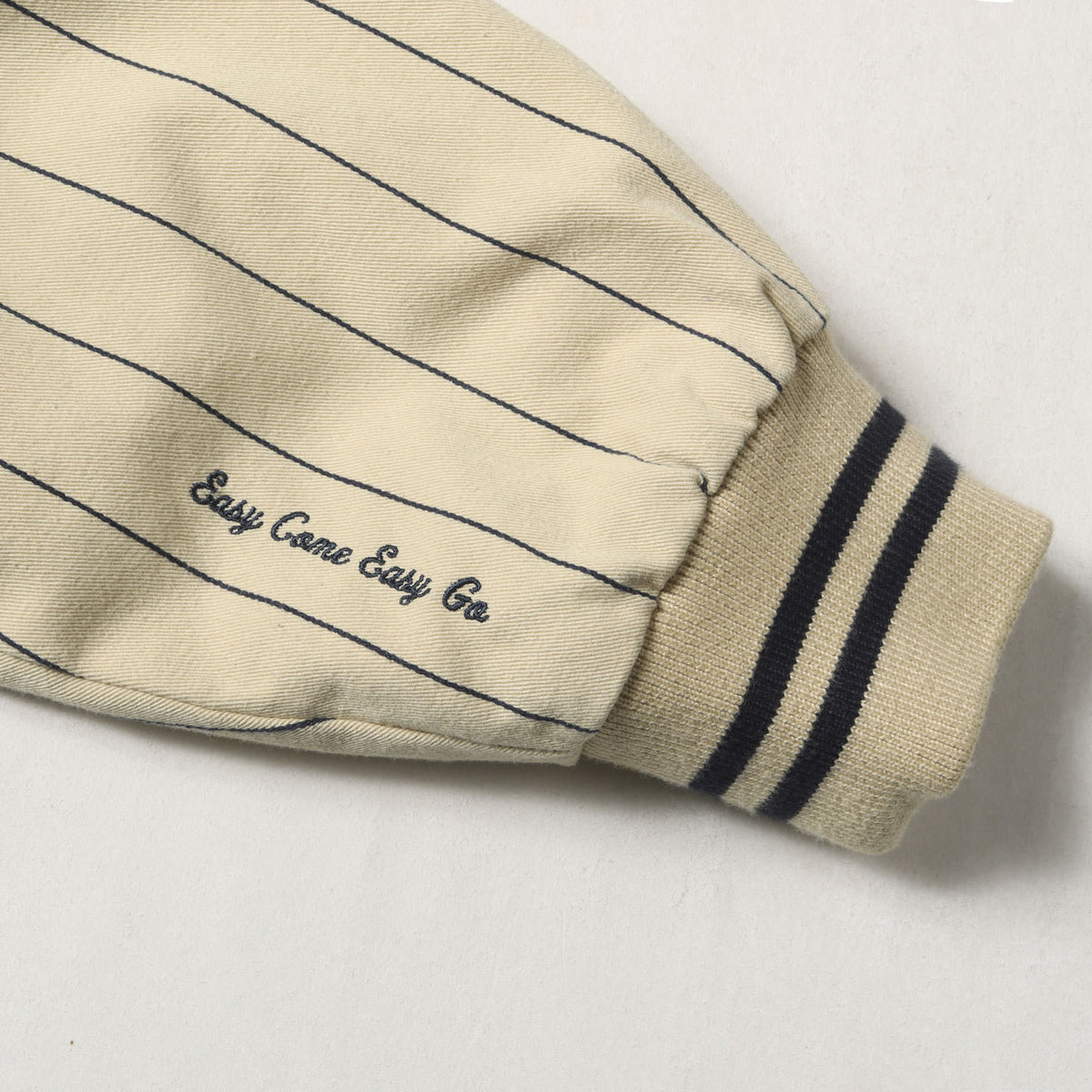 最高ロゴ ピンストライプ バーシティジャケット(Pinstripe Varsity Jacket)