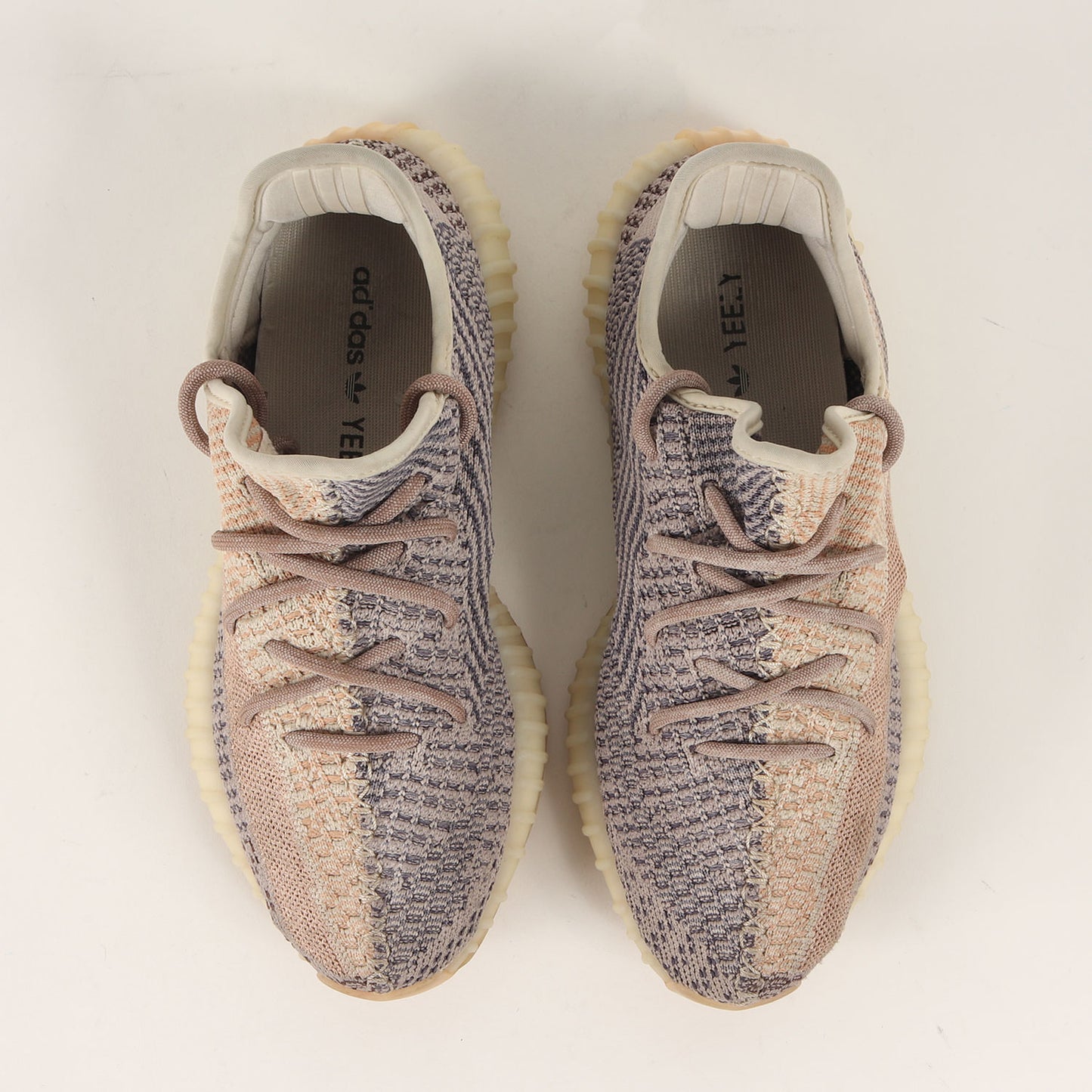 21SS YEEZY BOOST 350 V2 ASH PEARL (GY7658)