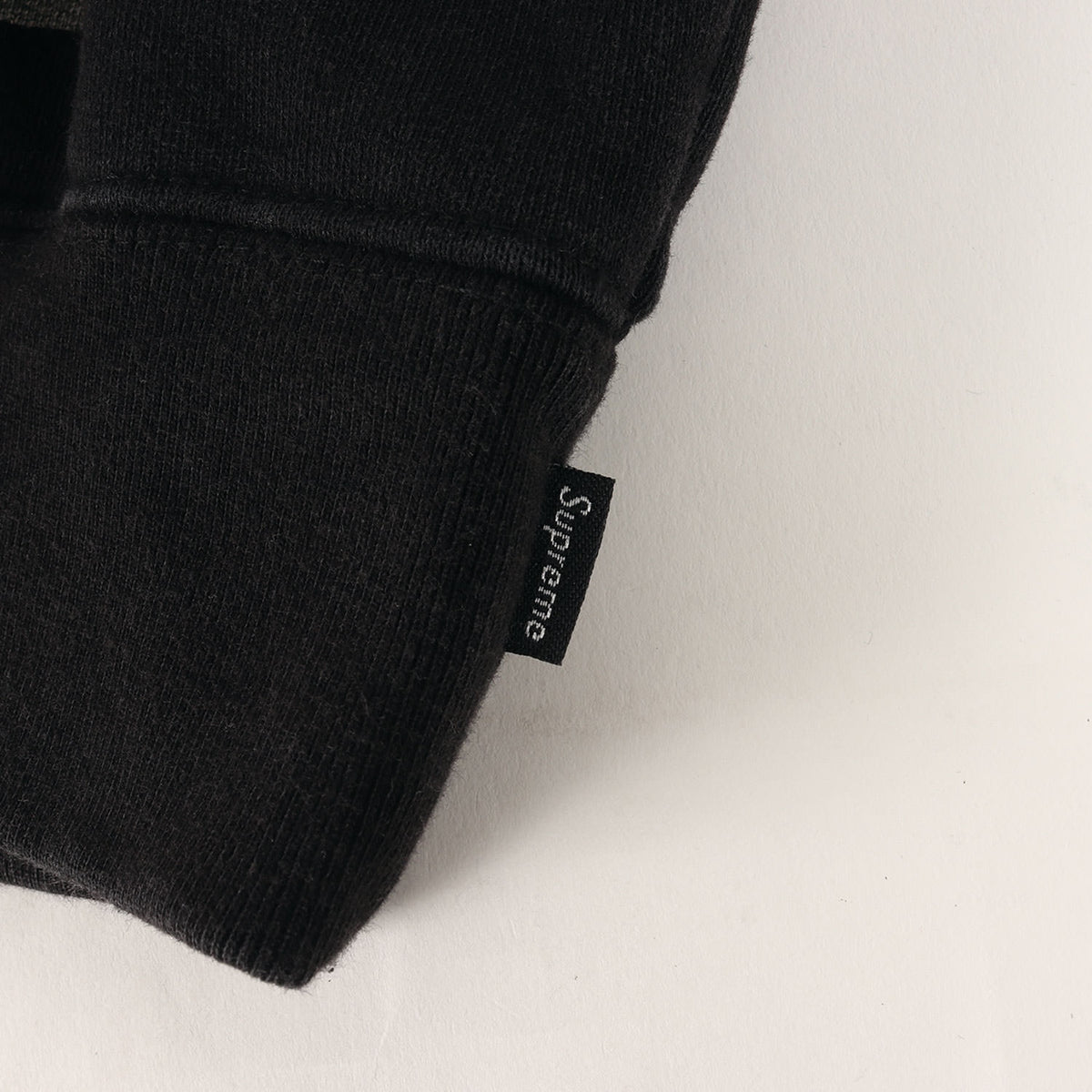 24AW スタッズ ビッグロゴ スウェット パーカー(Champions Studded Hooded Sweatshirt)