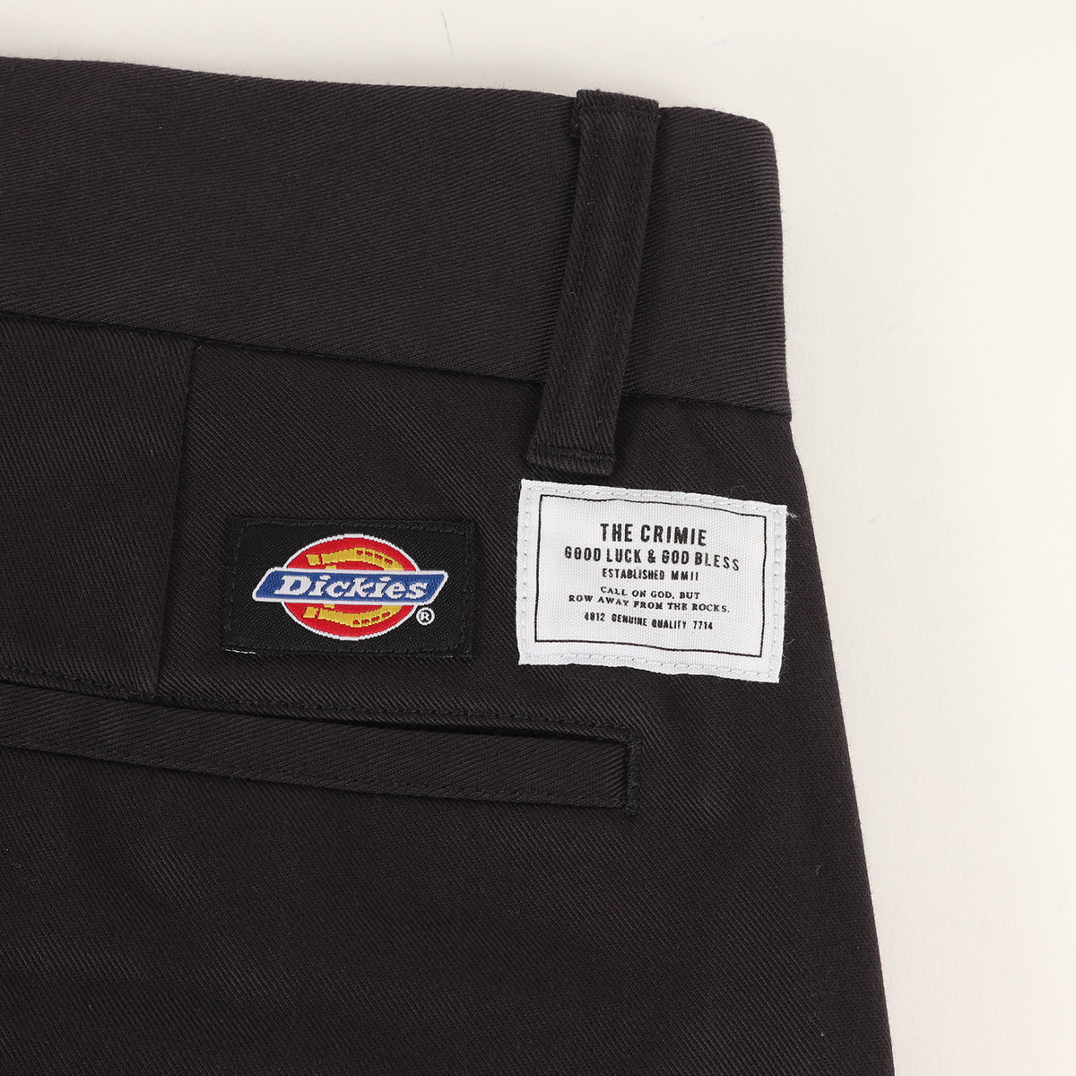 ×Dickies ストレッチ T/Cツイル テーパード チノパンツ