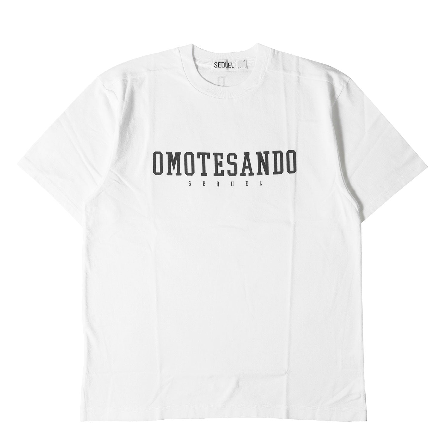 SEQUEL (シークエル) 20AW OMOTESANDOロゴ Tシャツ(T-SHIRT  