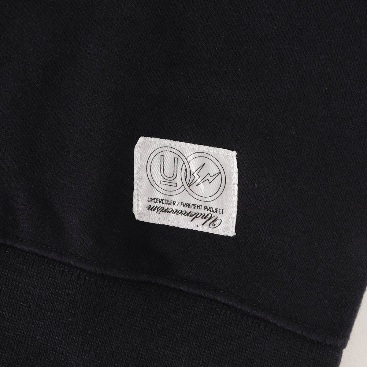 ×fragment Design Chaosロゴ クルーネック スウェット