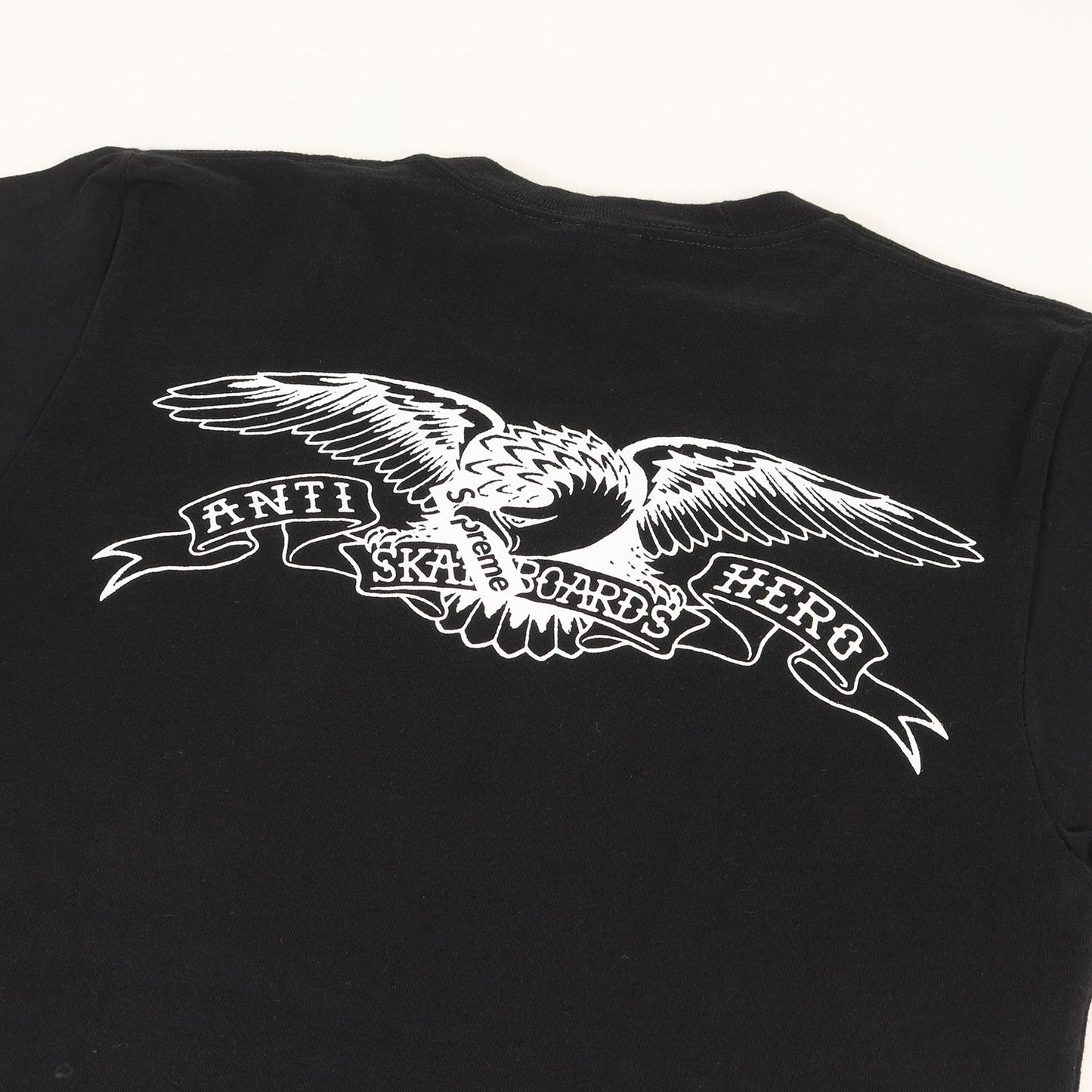 ×ANTIHERO イーグルロゴ ポケット Tシャツ(Pocket Tee)