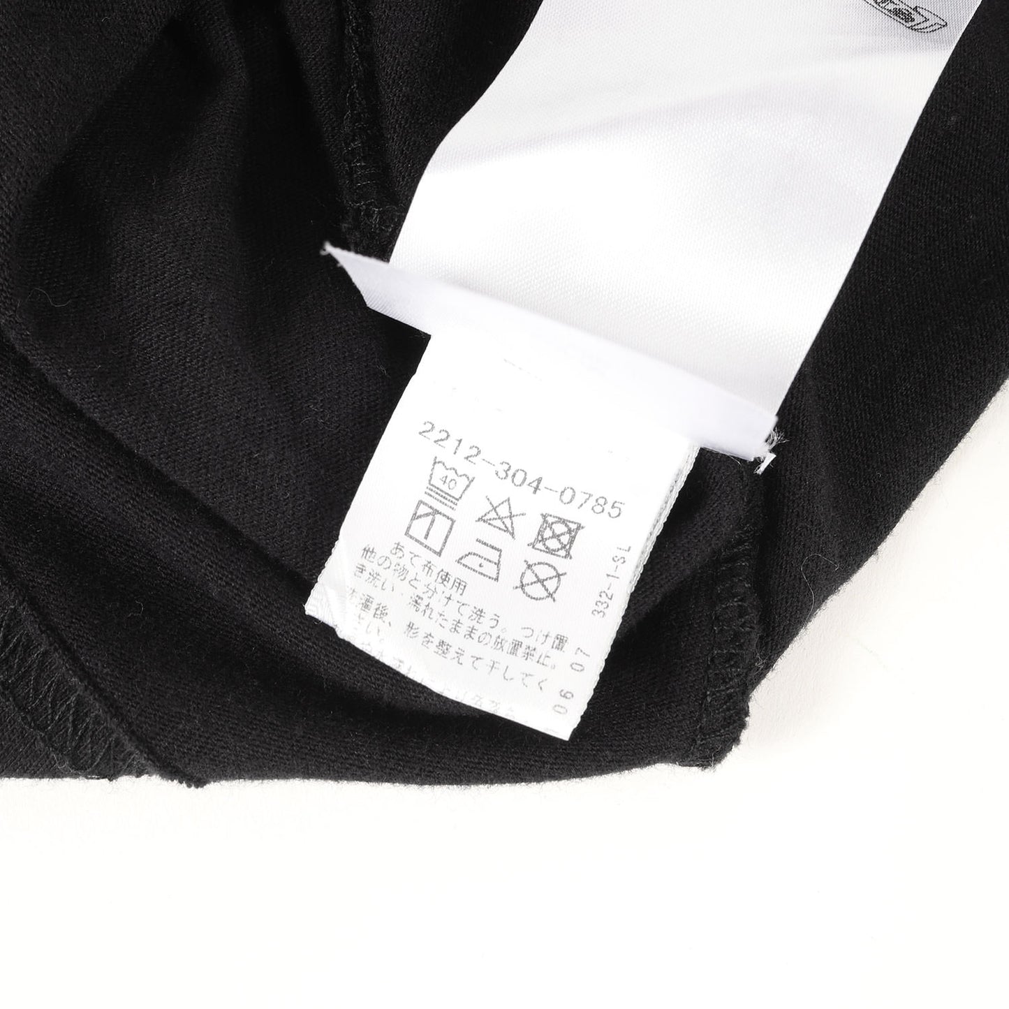 近年モデル ブランドロゴ ポケット Tシャツ