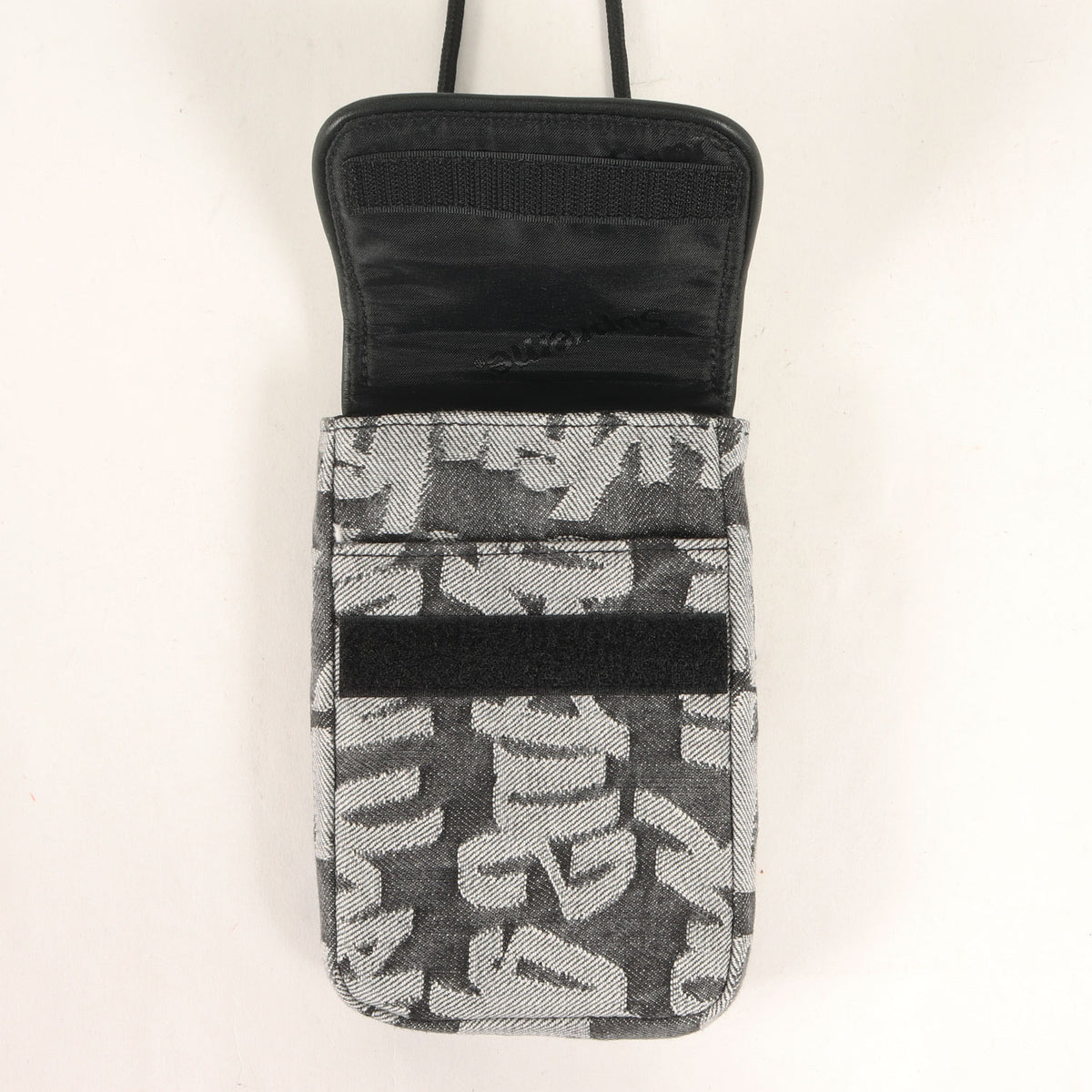 22SS ジャガードロゴ デニム ネックポーチ(Fat Tip Jacquard Denim Neck Pouch)