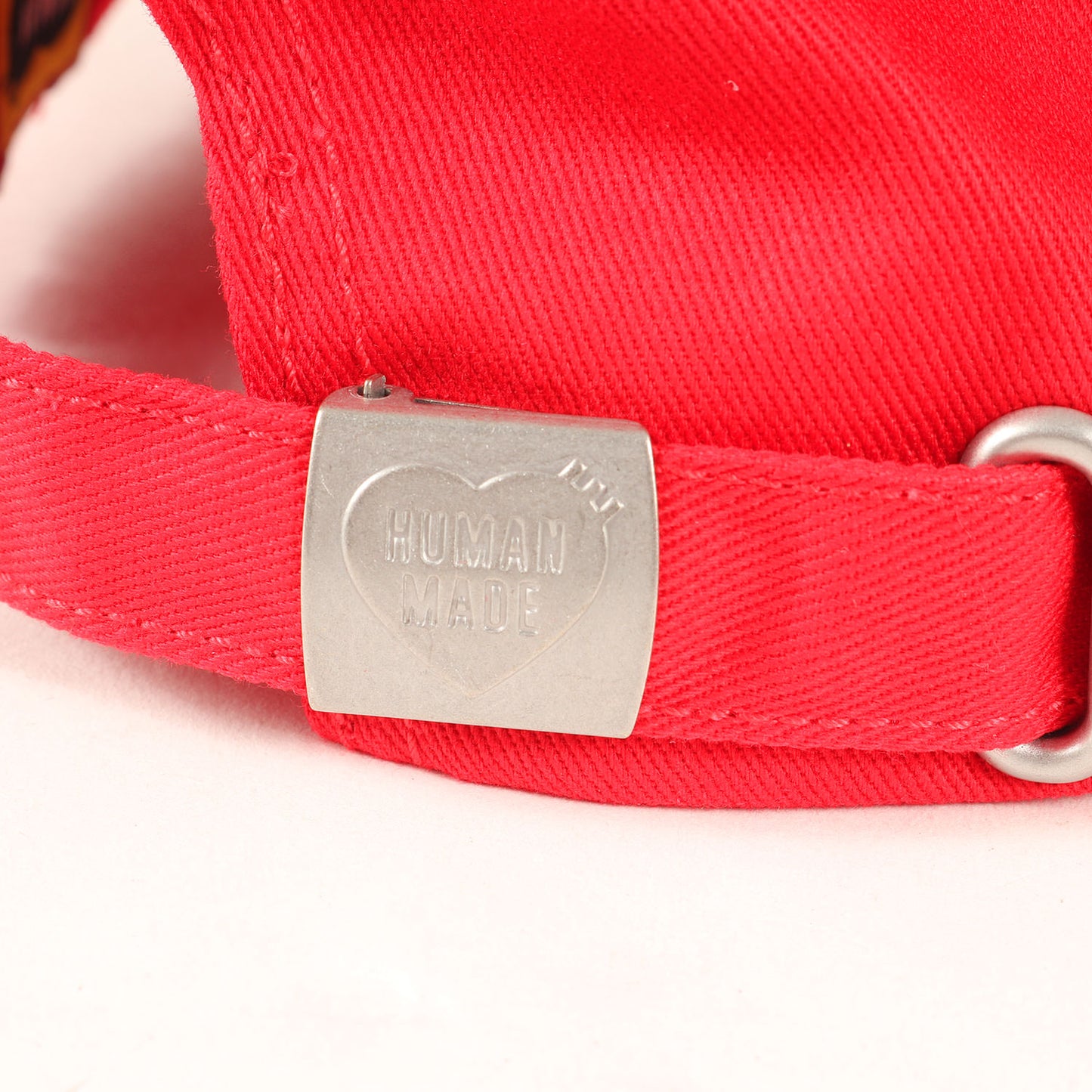 ×Girls Dont Cry ロゴ刺繍 6パネルキャップ