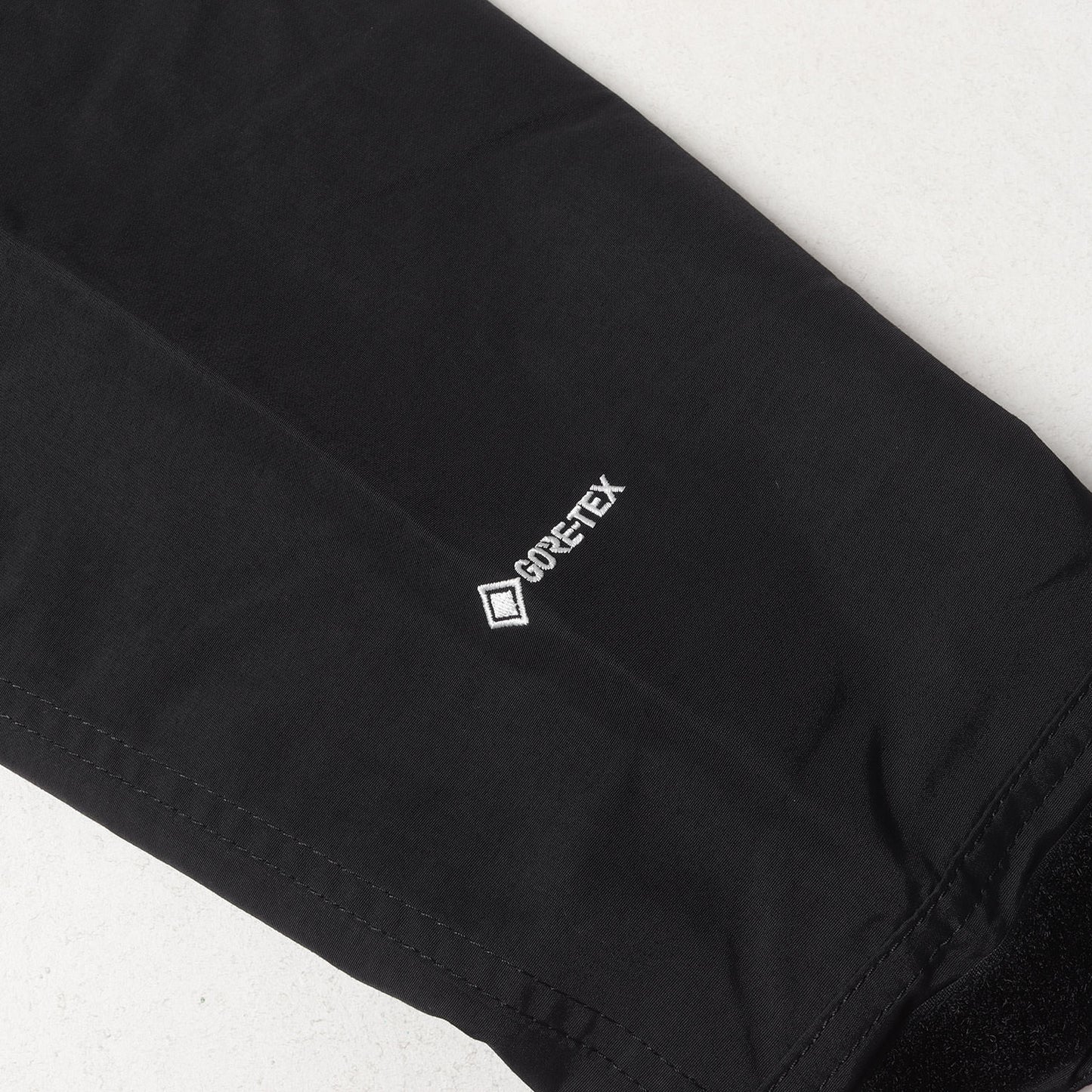 現行モデル GORE-TEX マウンテンライト ジャケット(Mountain Light Jacket)