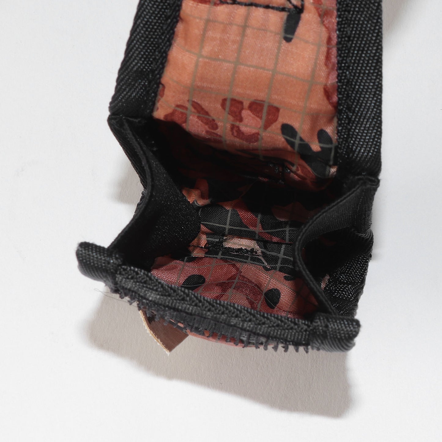 00SS SK務PT期 カモフラージュ 携帯ケース / ポーチ