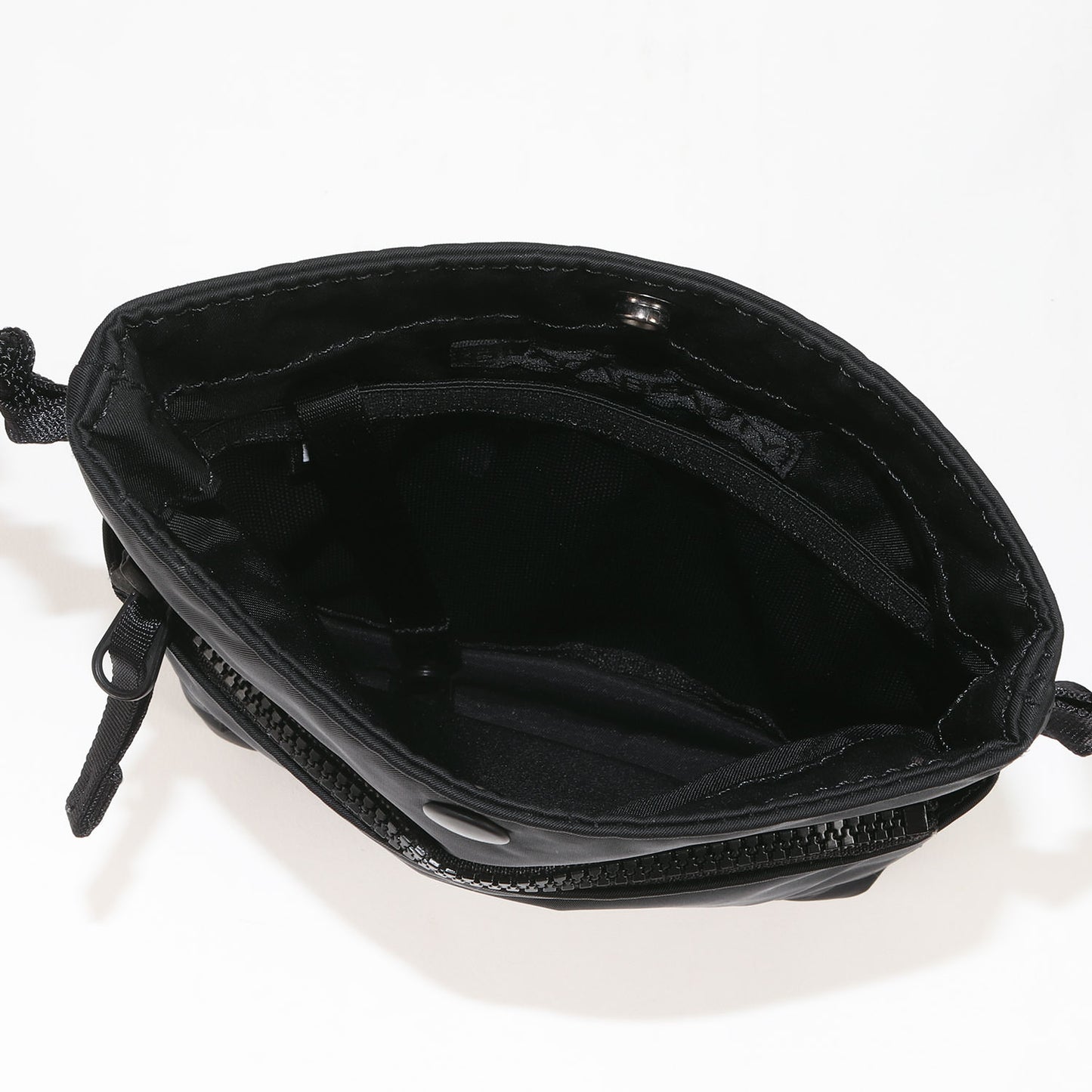 ×fragment design ブラックビューティー ショルダーポーチ(BLACK BEAUTY)