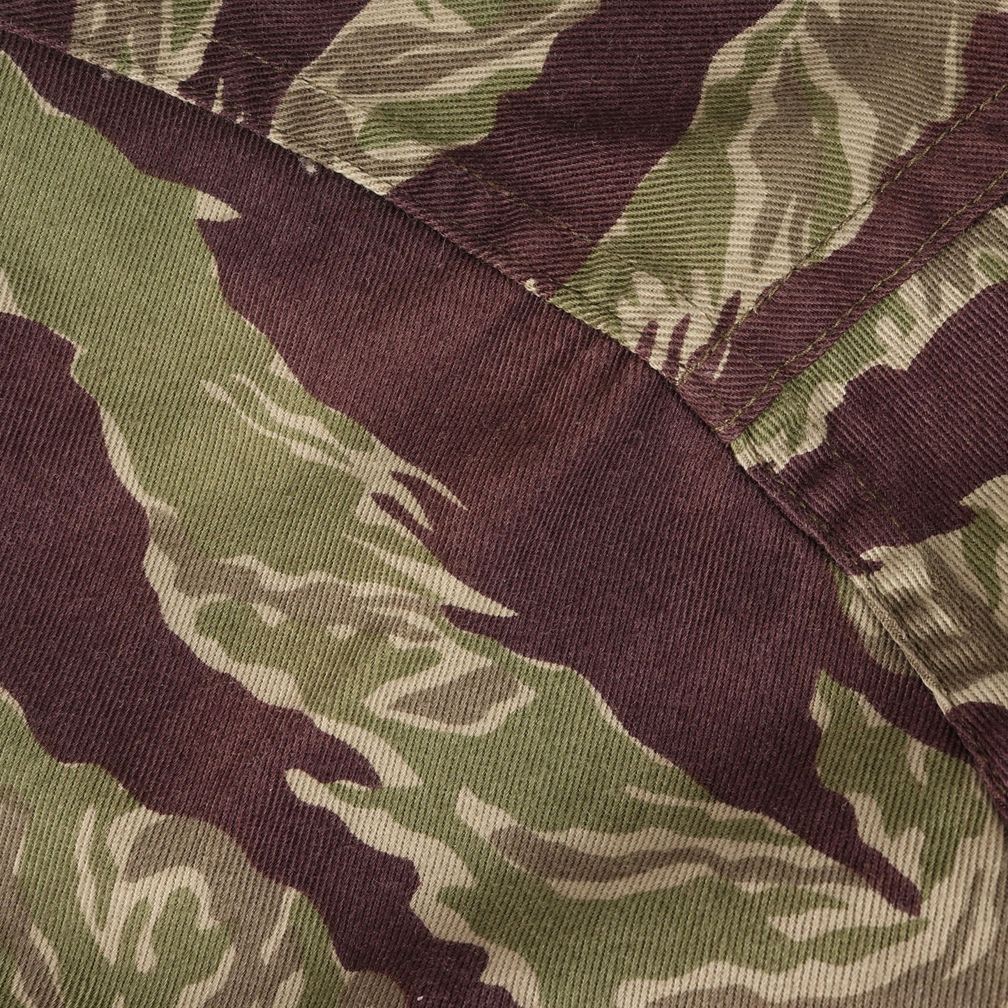 象刺繍 タイガーカモ スーベニア ジャケット(T-BAMBOO JKT)