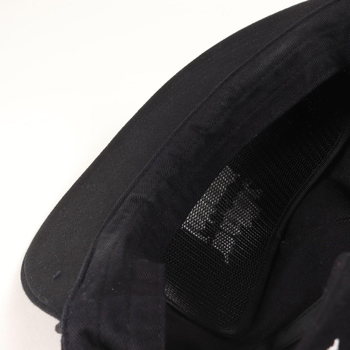 ×VANS ロゴ刺繍 5パネルキャップ(MILITIA 04)
