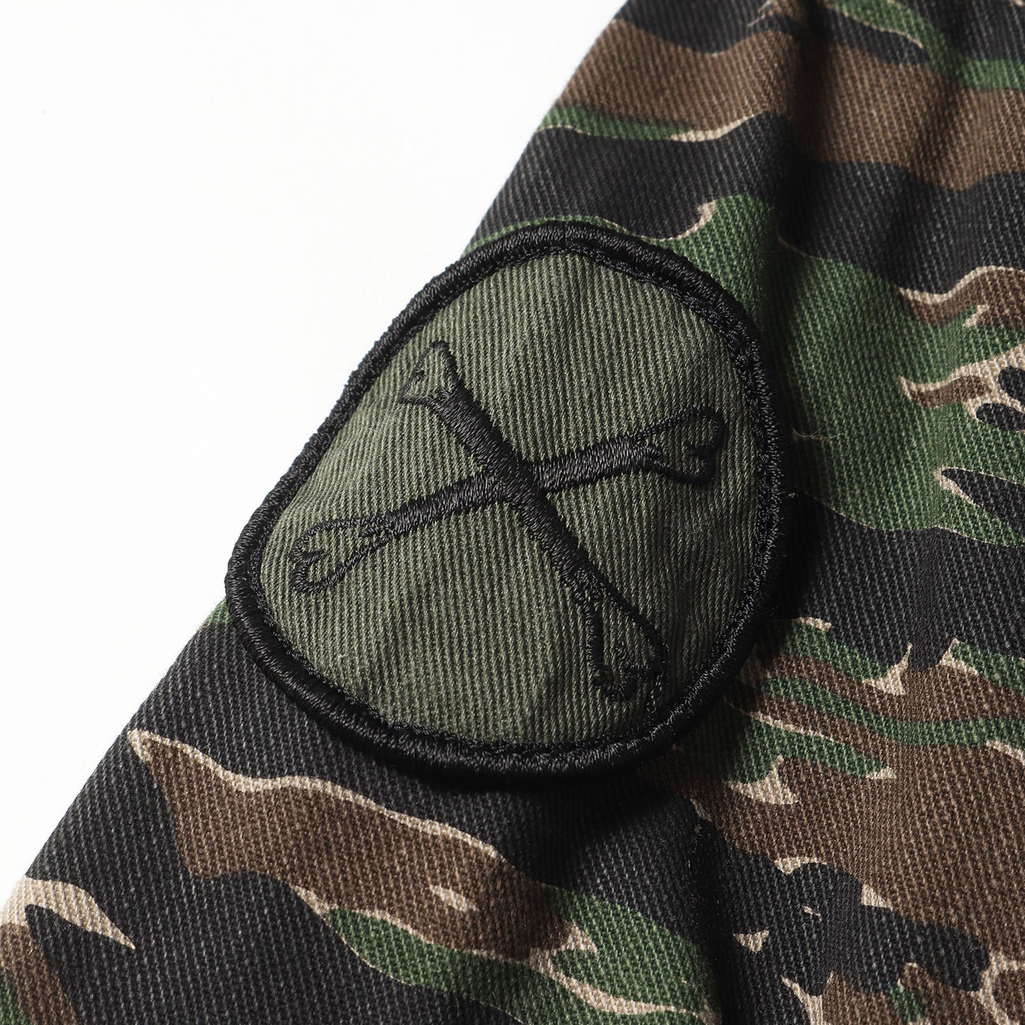 タイガーカモ ノーカラー ミリタリーシャツ(SCOUT LS 01)