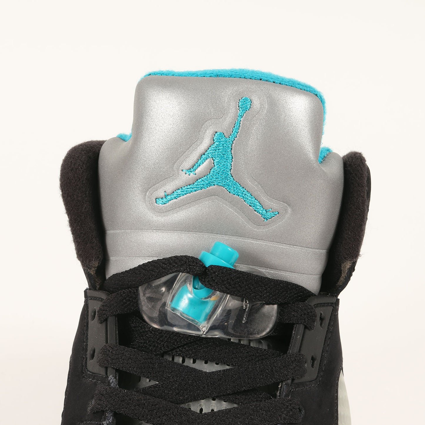 AIR JORDAN 5 RETRO AQUA (DD0587-047)