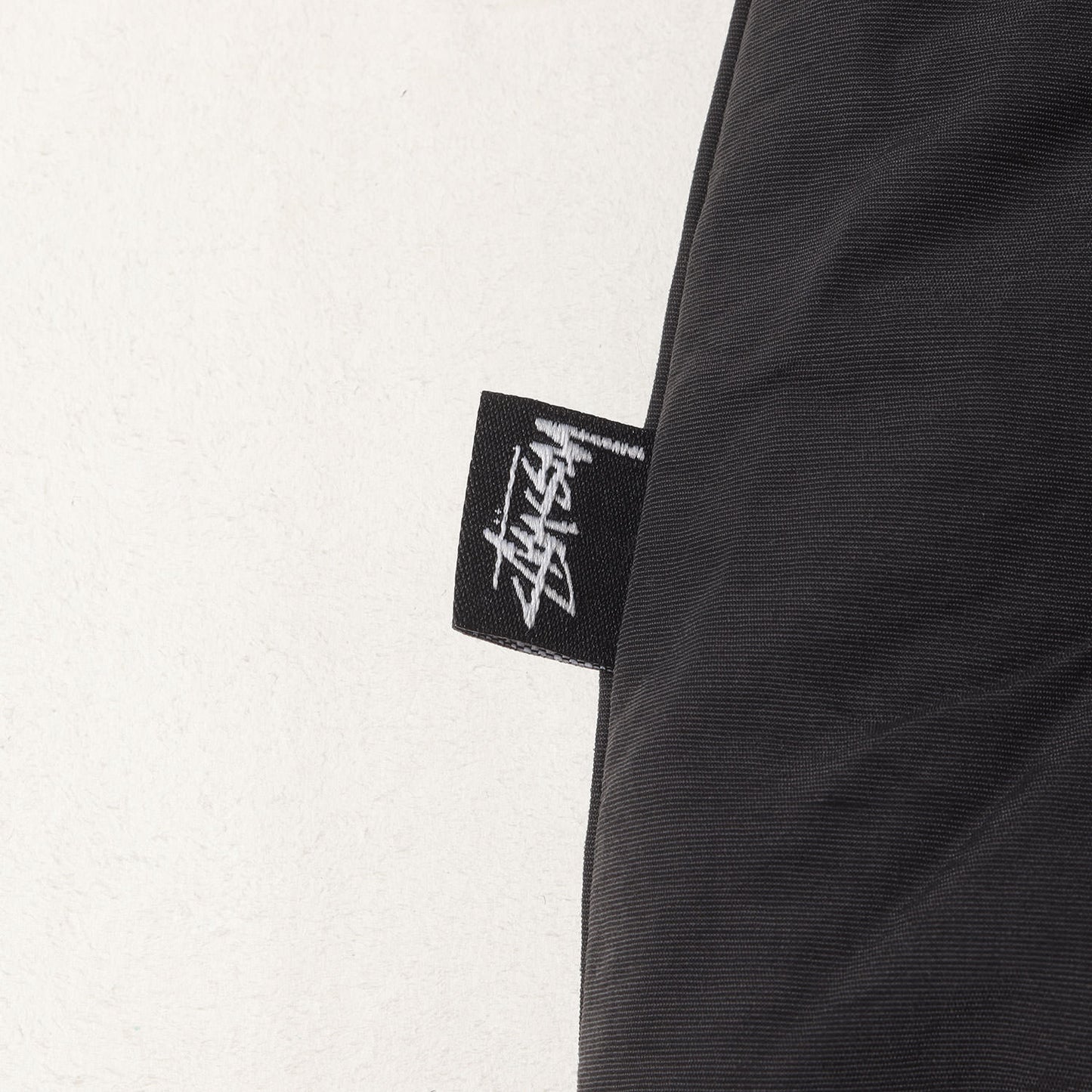 オーストラリア限定 8ボール シェルパフリース リバーシブル ベスト(8 BALL SHERPA REVERSIBLE VEST)