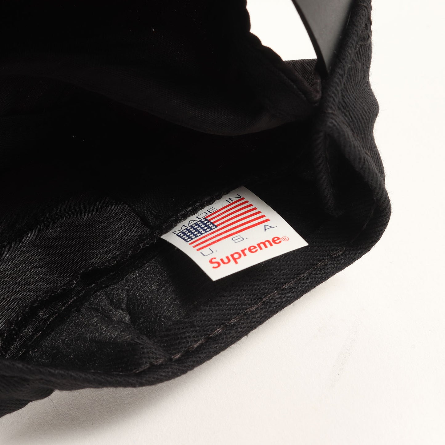 モーションロゴ ナイロン 5パネルキャップ(Motion Logo Iridescent 5-Panel)