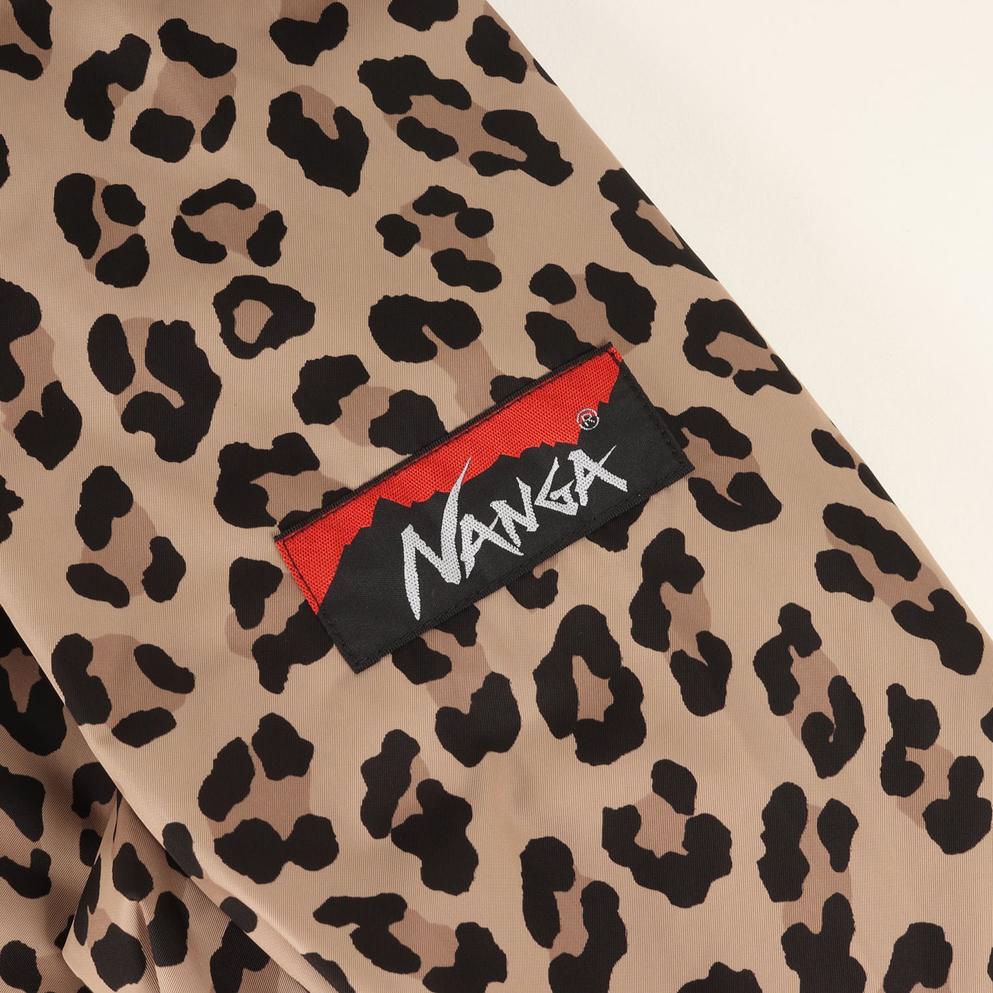 22SS ×NANGA レオパード マウンテンパーカー(LEOPARD MOUNTAIN PARKA)