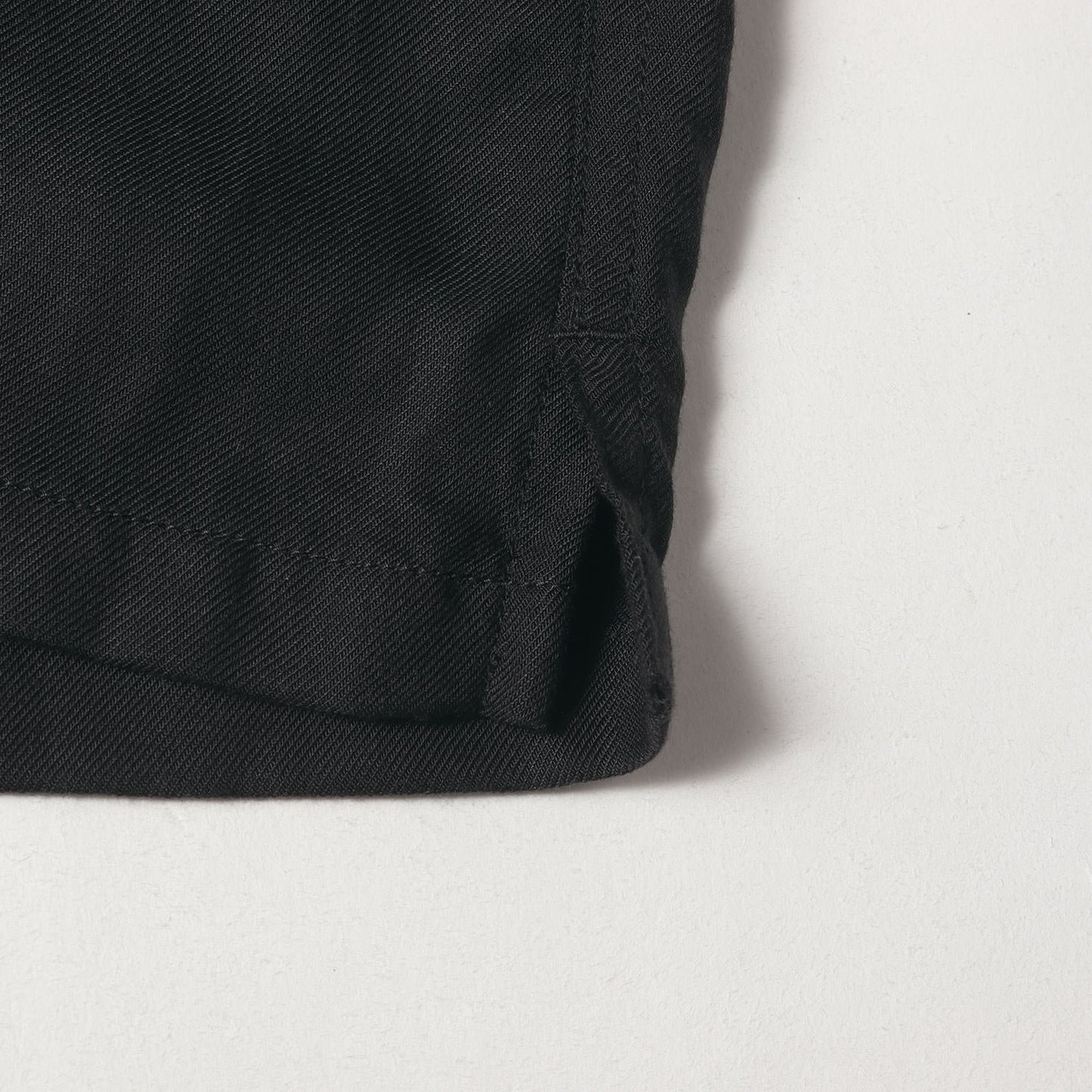 ブラックパンサー&パームツリー レーヨン アロハシャツ