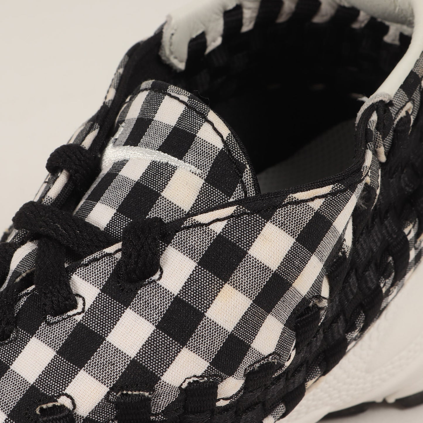 AIR FOOTSCAPE WOVEN MOTION GINGHAM CHECK (417725-001)