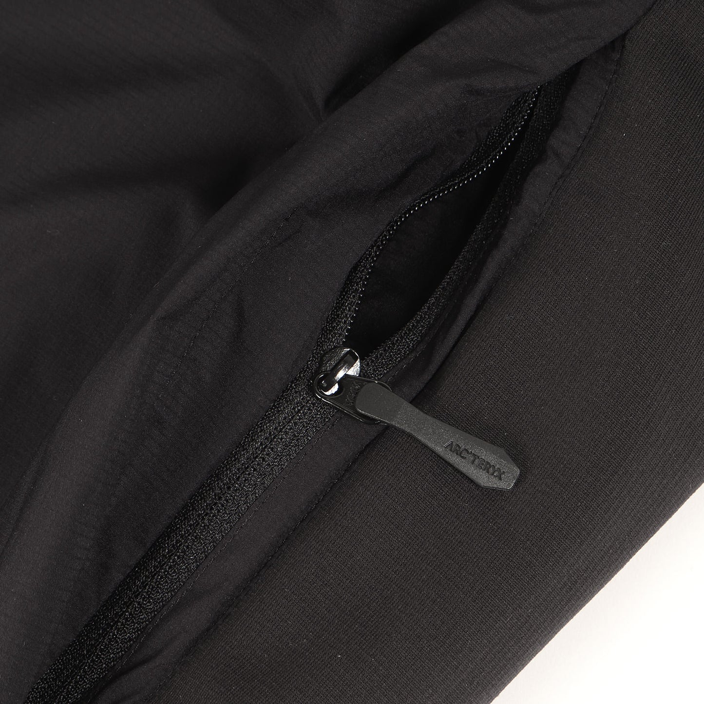 アトム ジャケット (Atom Jacket /2023年製)