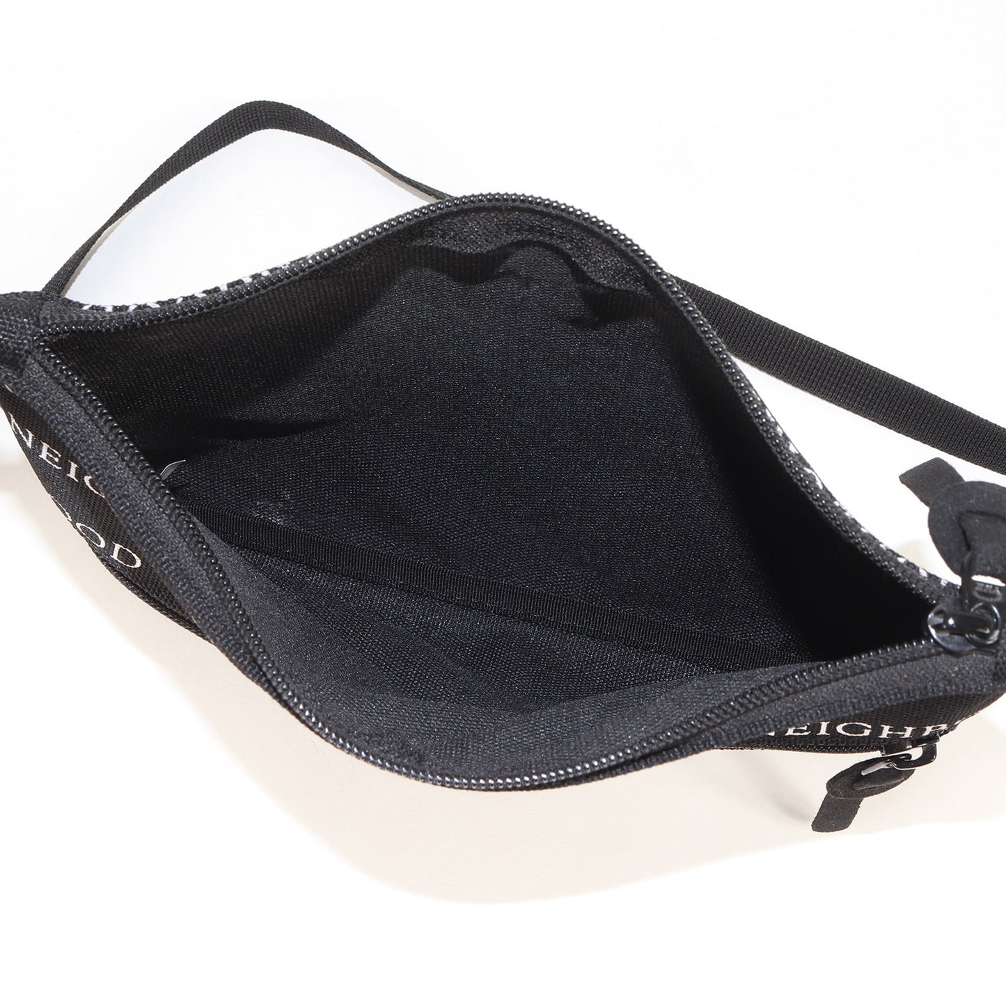 ×OUTDOOR PRODUCTS ブランドロゴ柄 サコッシュ / ショルダーバッグ