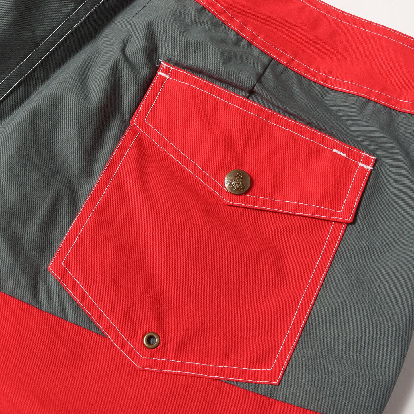 サンタクルーズ パロディーワッペン ボードショーツ(COAST BOARD SHORTS)