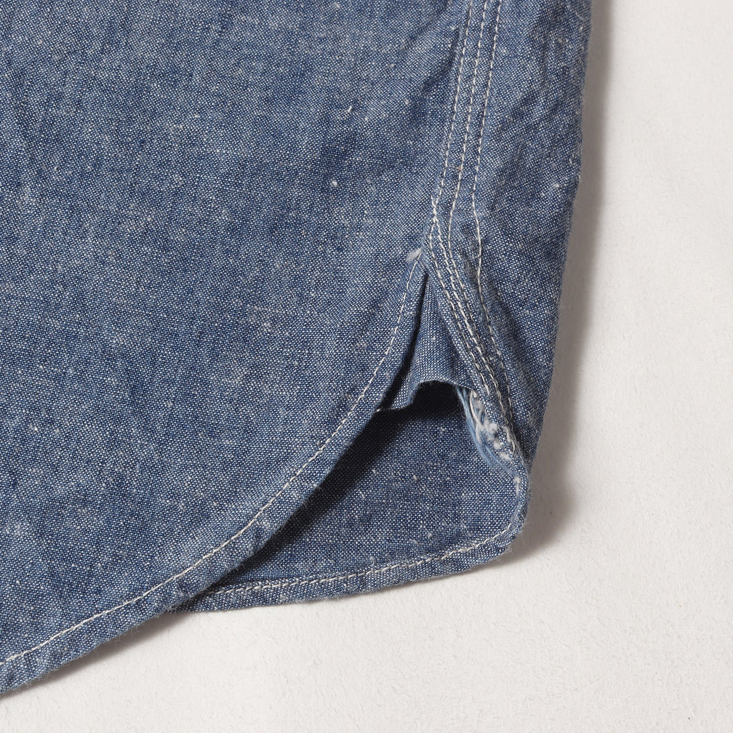 8 HOUR UNION シャンブレー ワークシャツ