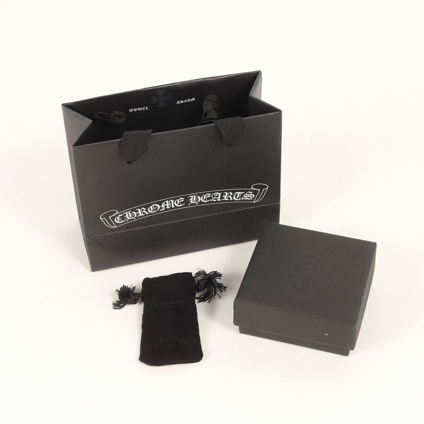 ベビーファット ドロップイヤリング / ピアス