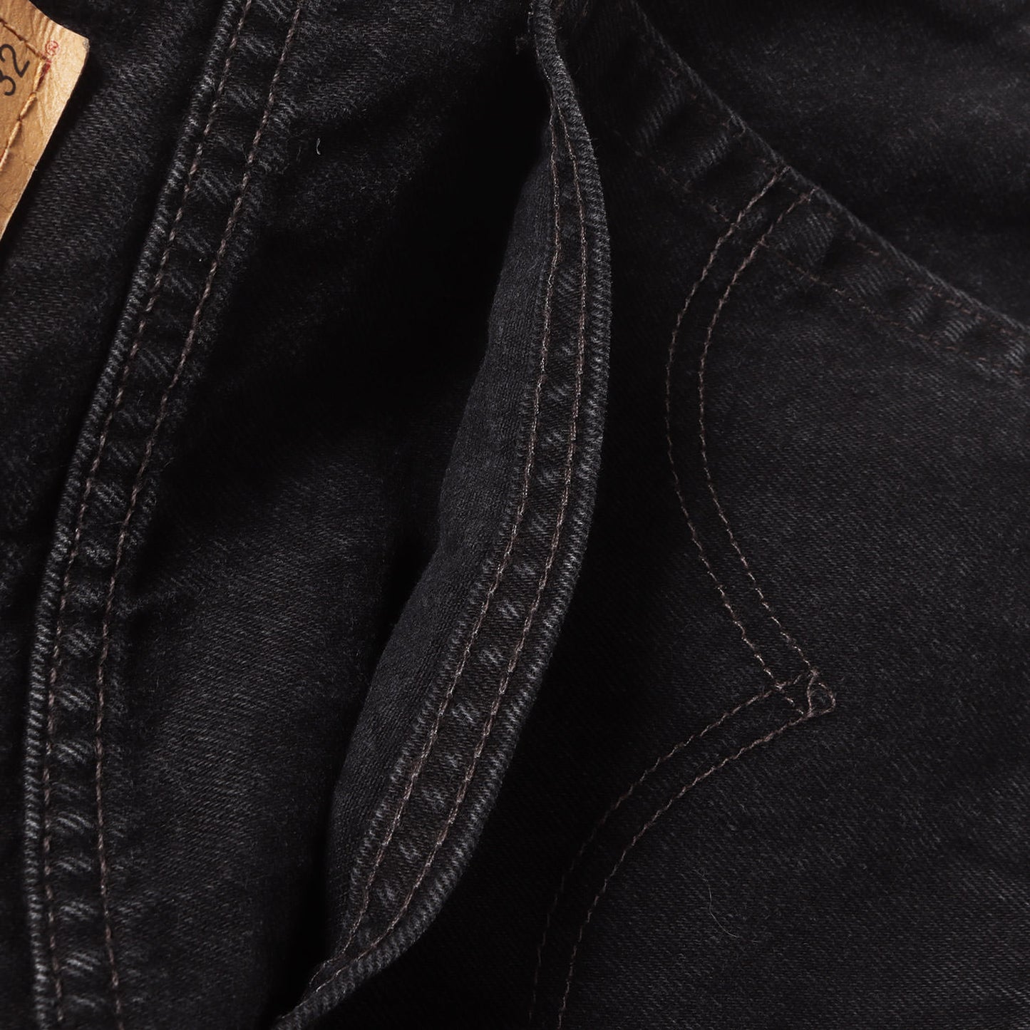 90s 560 後染めブラック ルーズ テーパード デニムパンツ(560-0260 / USA製)