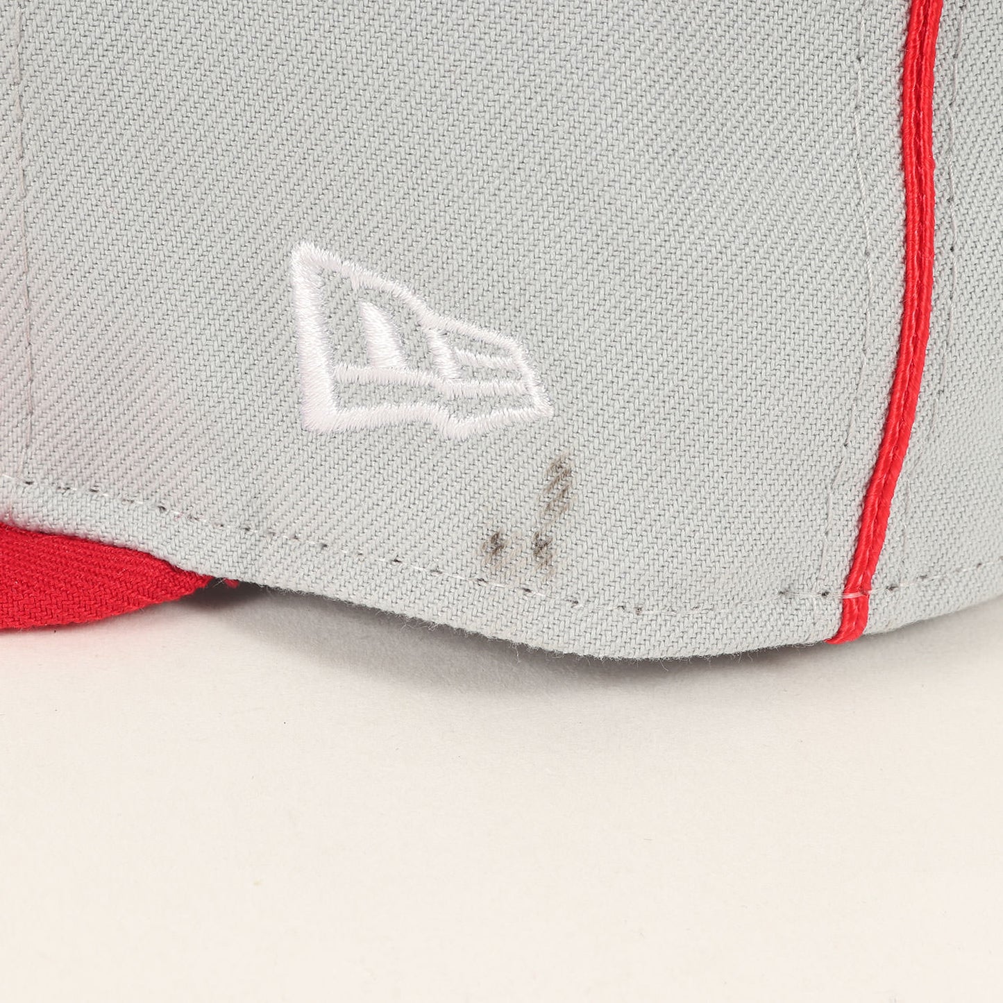 25SS ×NEW ERA スクリプトロゴ ベースボールキャップ(Piping Script Logo)